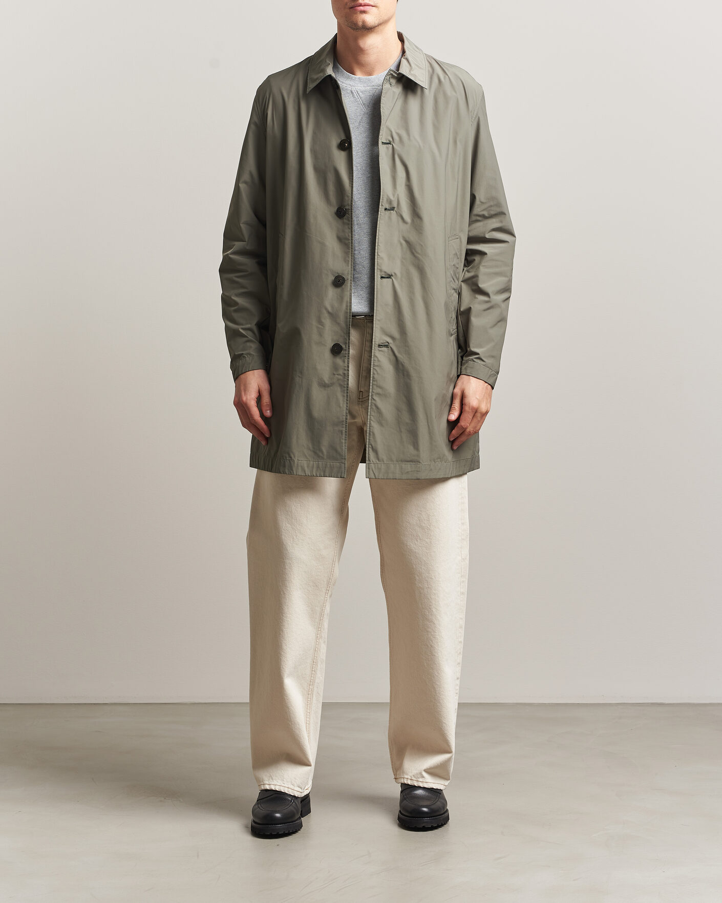 Uomini | Giacche | Woolrich | Urban Nylon Water Repelent Carcoat Smokey Olive