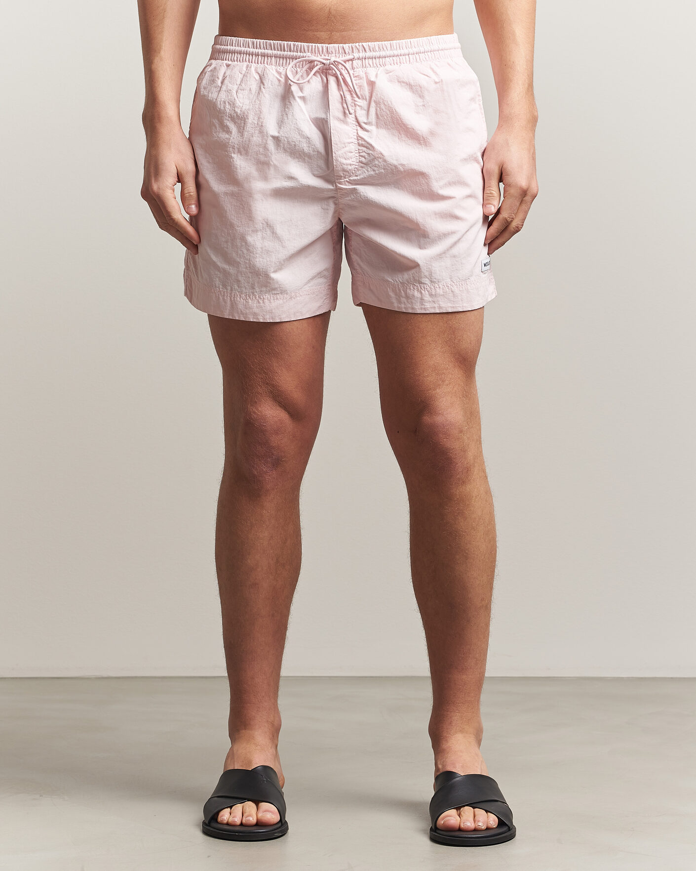 Uomini | Costumi da bagno | Woolrich | Solid Garment Dyed Swimshorts Pale Lilac