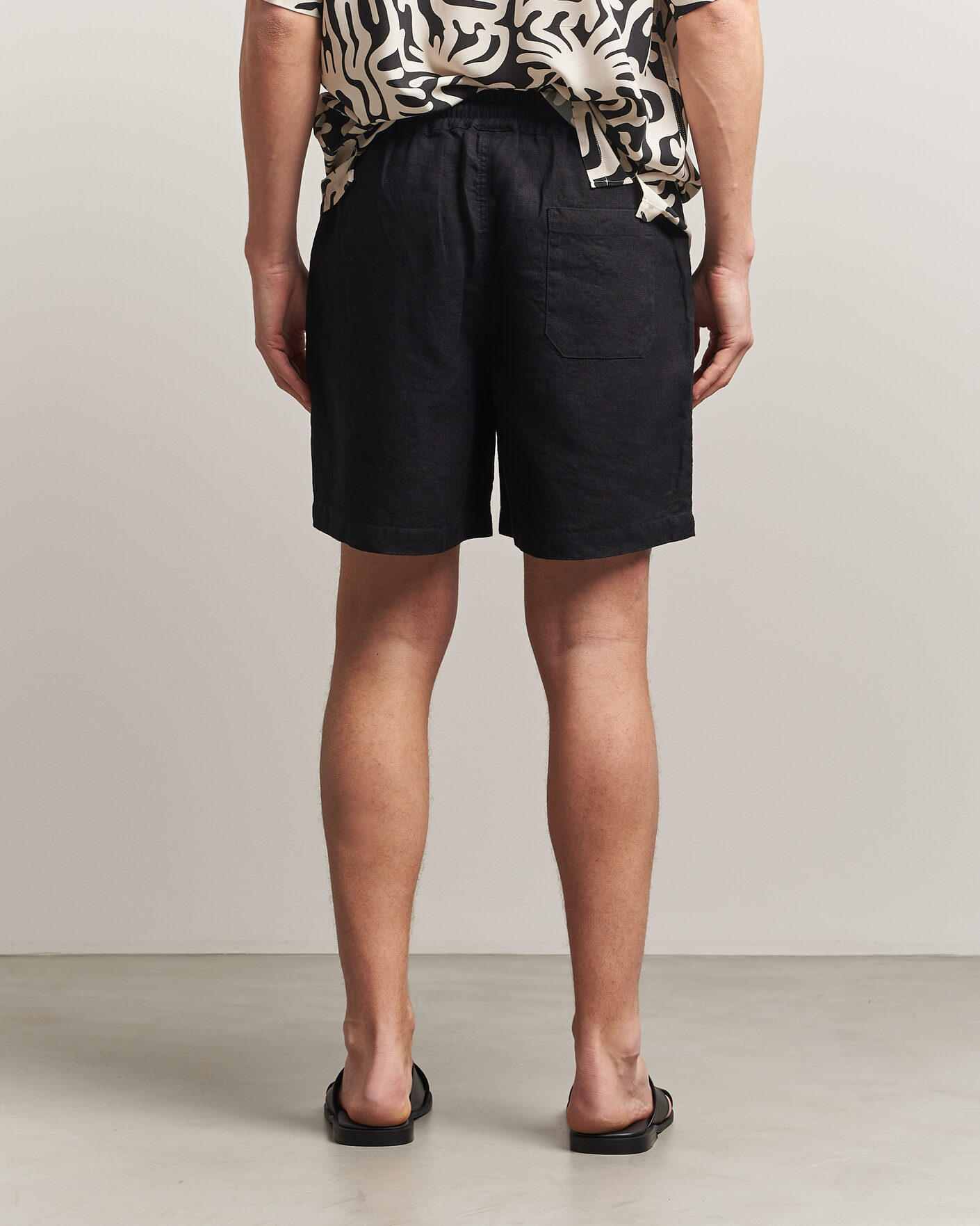 Uomini | Pantaloncini | OAS | Porto Linen Shorts Black