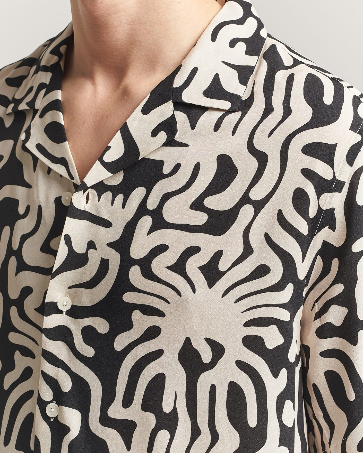 Uomini | Camicie | OAS | Rocco Viscose Short Sleeve Shirt Loefy