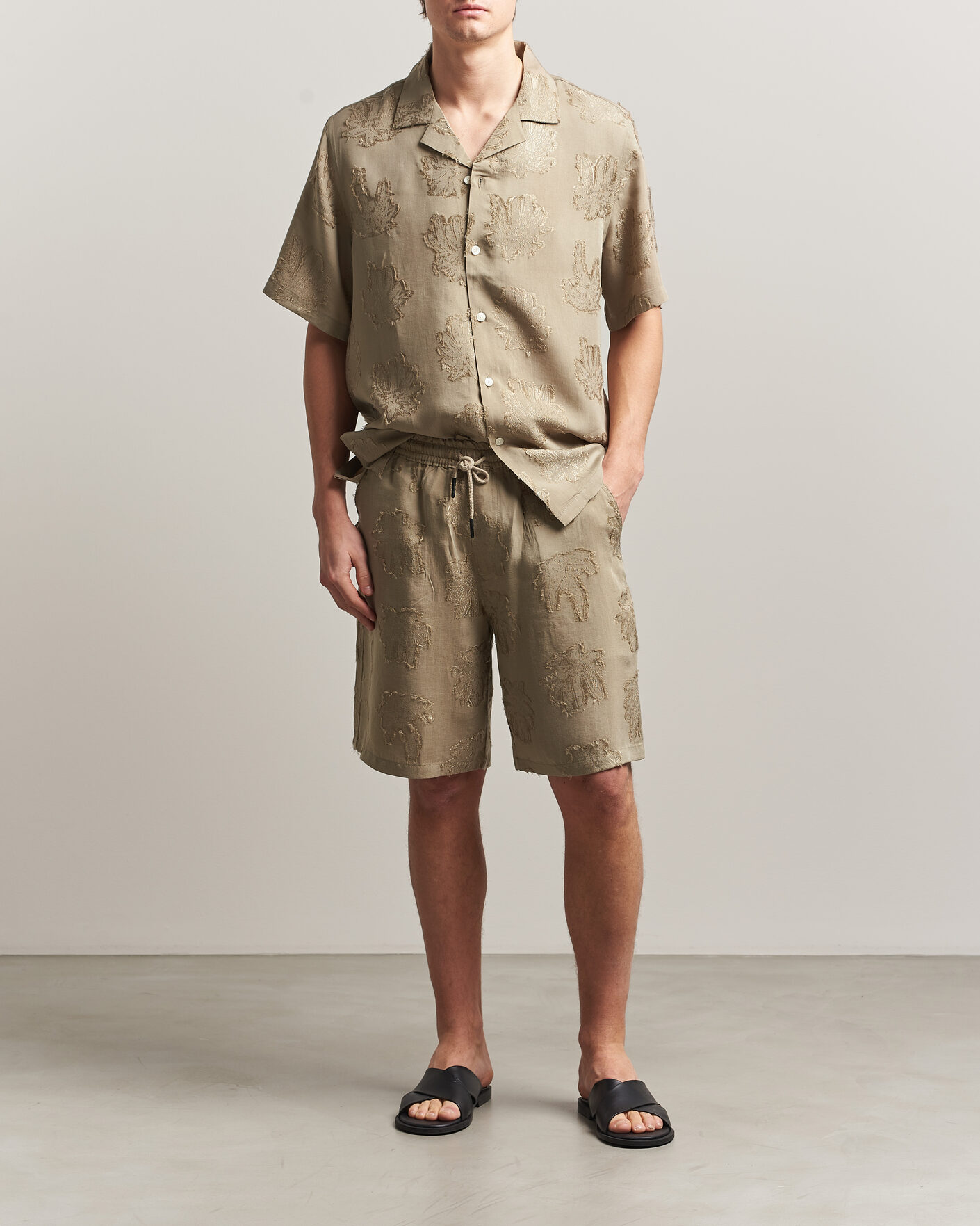 Uomini | Pantaloncini | OAS | Nicola Lyocell Shorts Palmoza