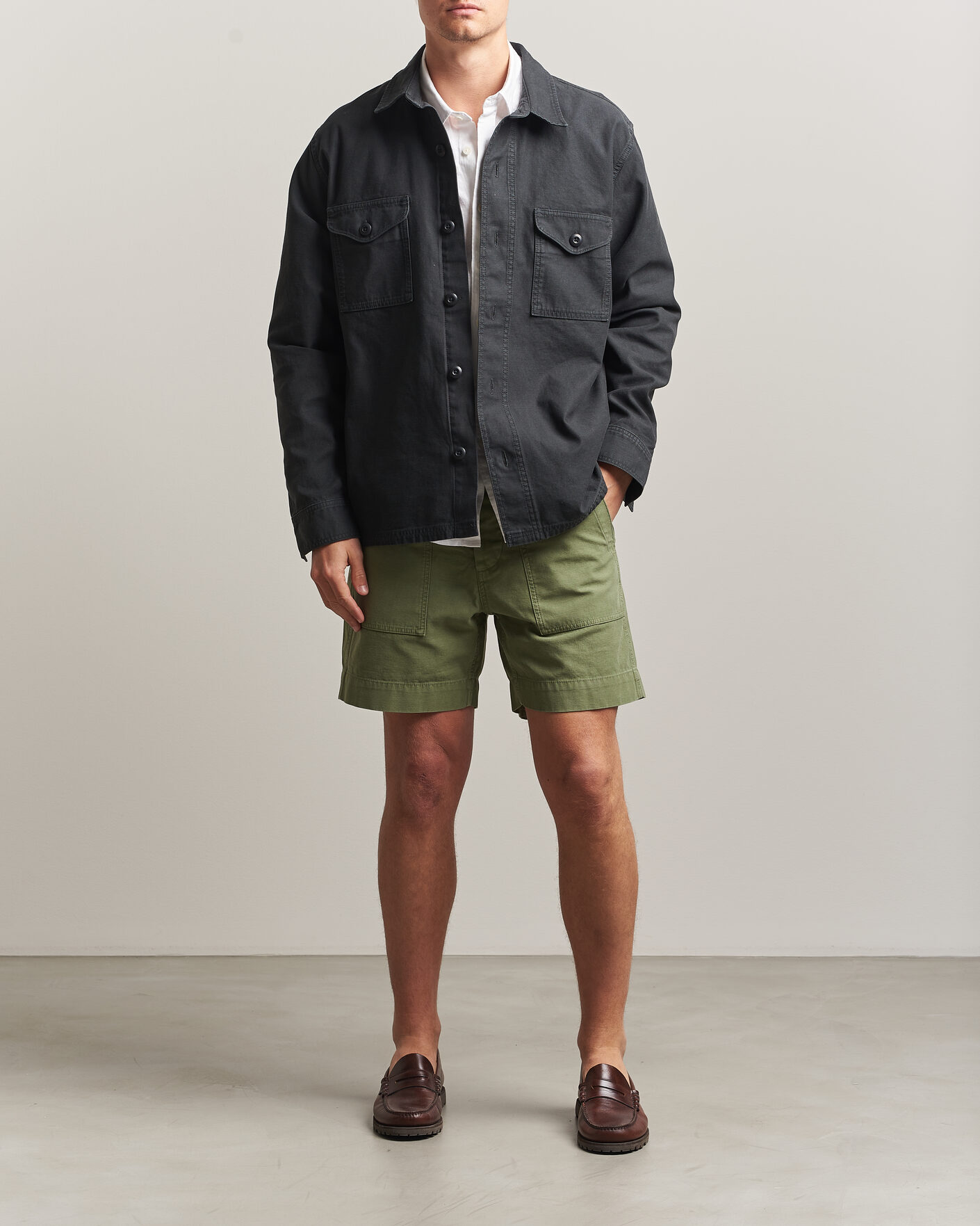 Uomini | Pantaloncini | Filson | Field Cargo Shorts Washed Fatigue Green