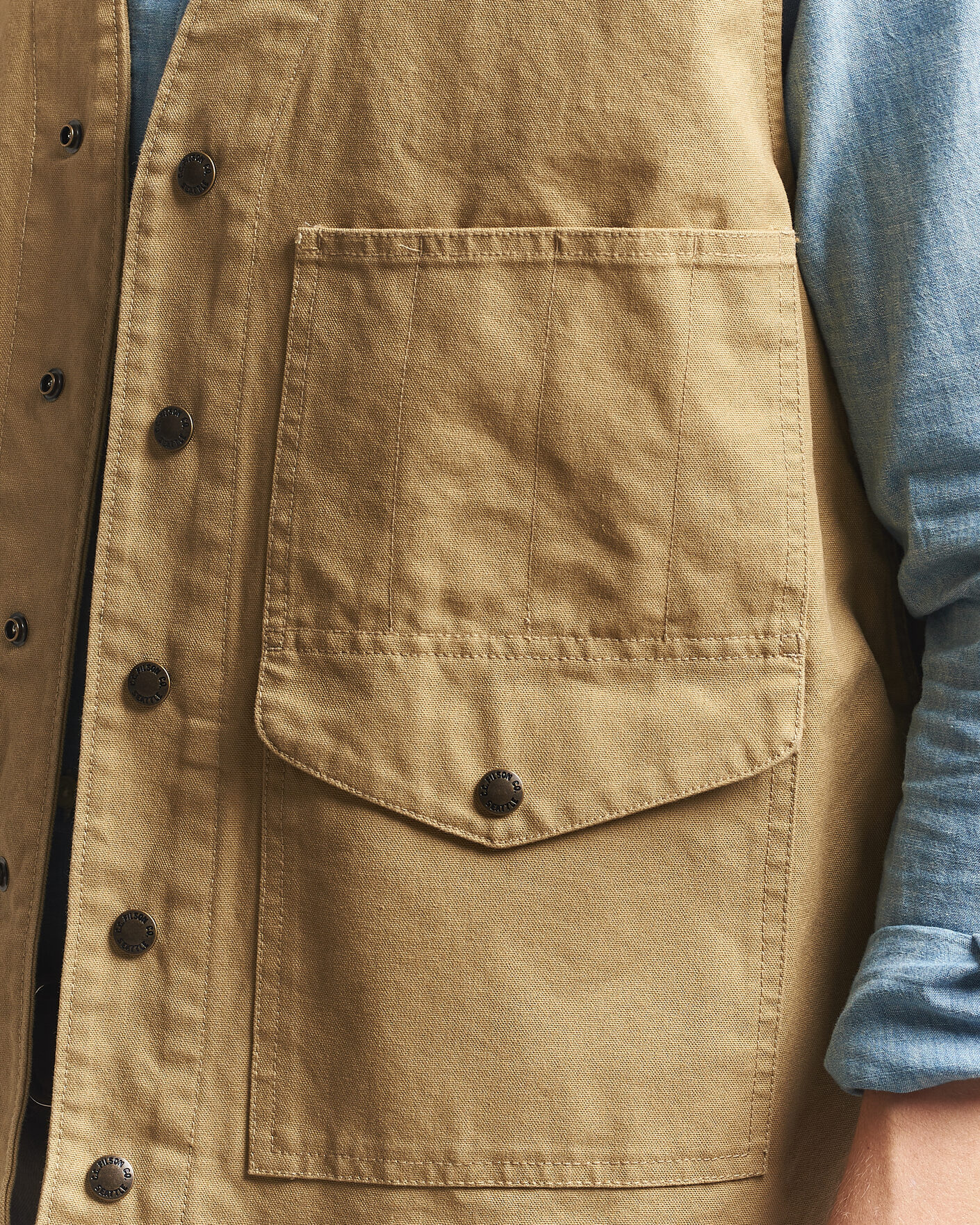 Uomini | Gilet | Filson | Dry Tin Vest Tan
