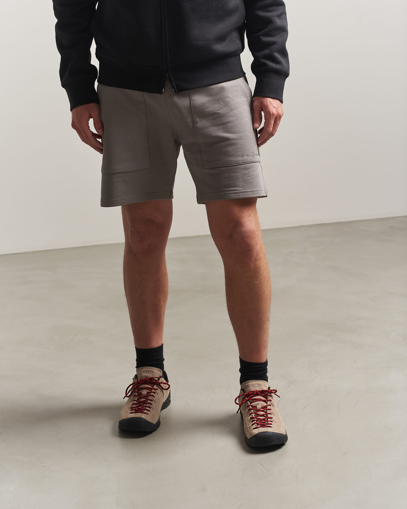 Uomini | Sneakers da trail | KEEN | Jasper Suede Sneaker Silver Mink