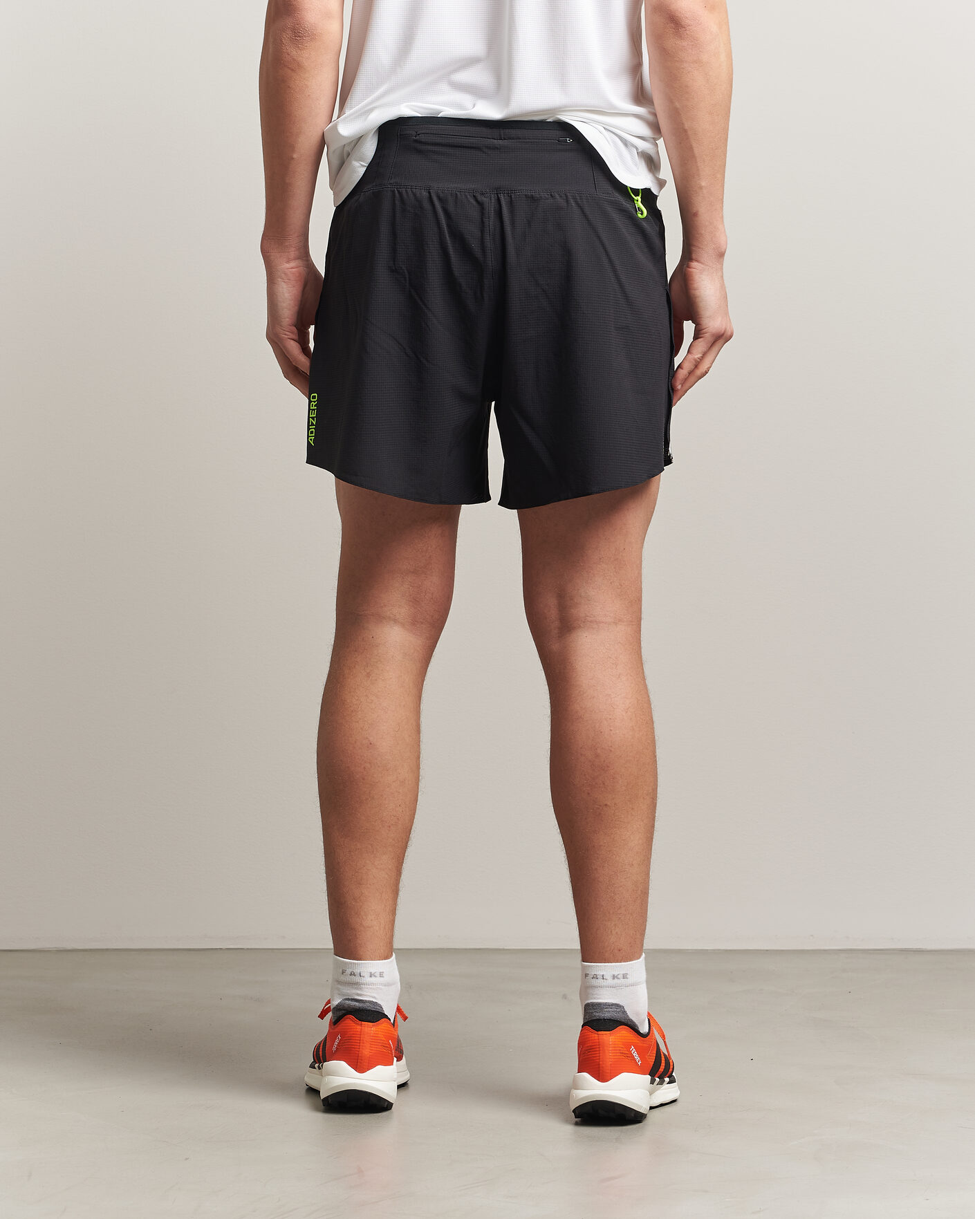 Uomini | Pantaloncini | adidas Performance | ADIZERO Running Shorts Black
