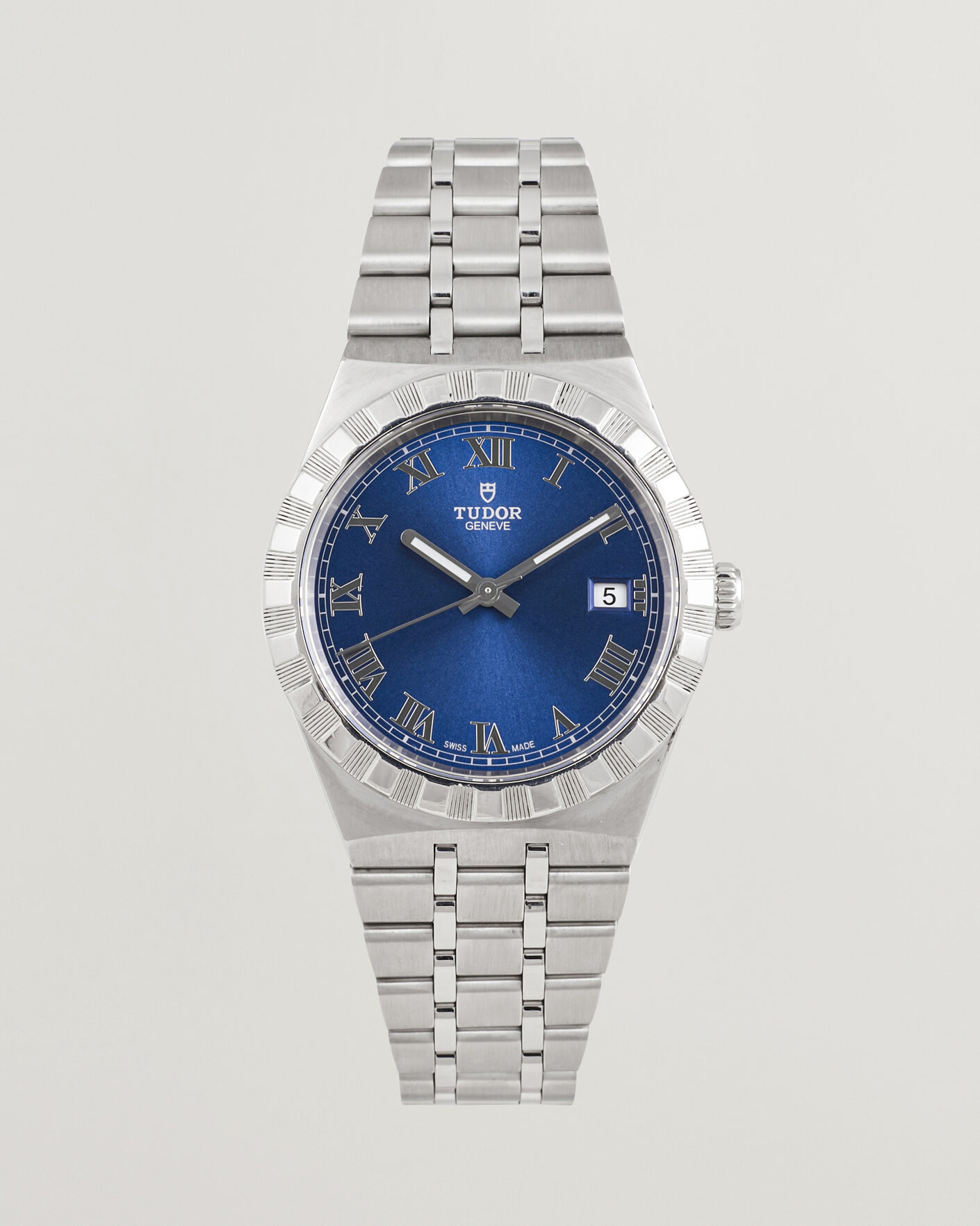 Uomini | Pre-Owned & Vintage Watches | Tudor Pre-Owned | Royal 38