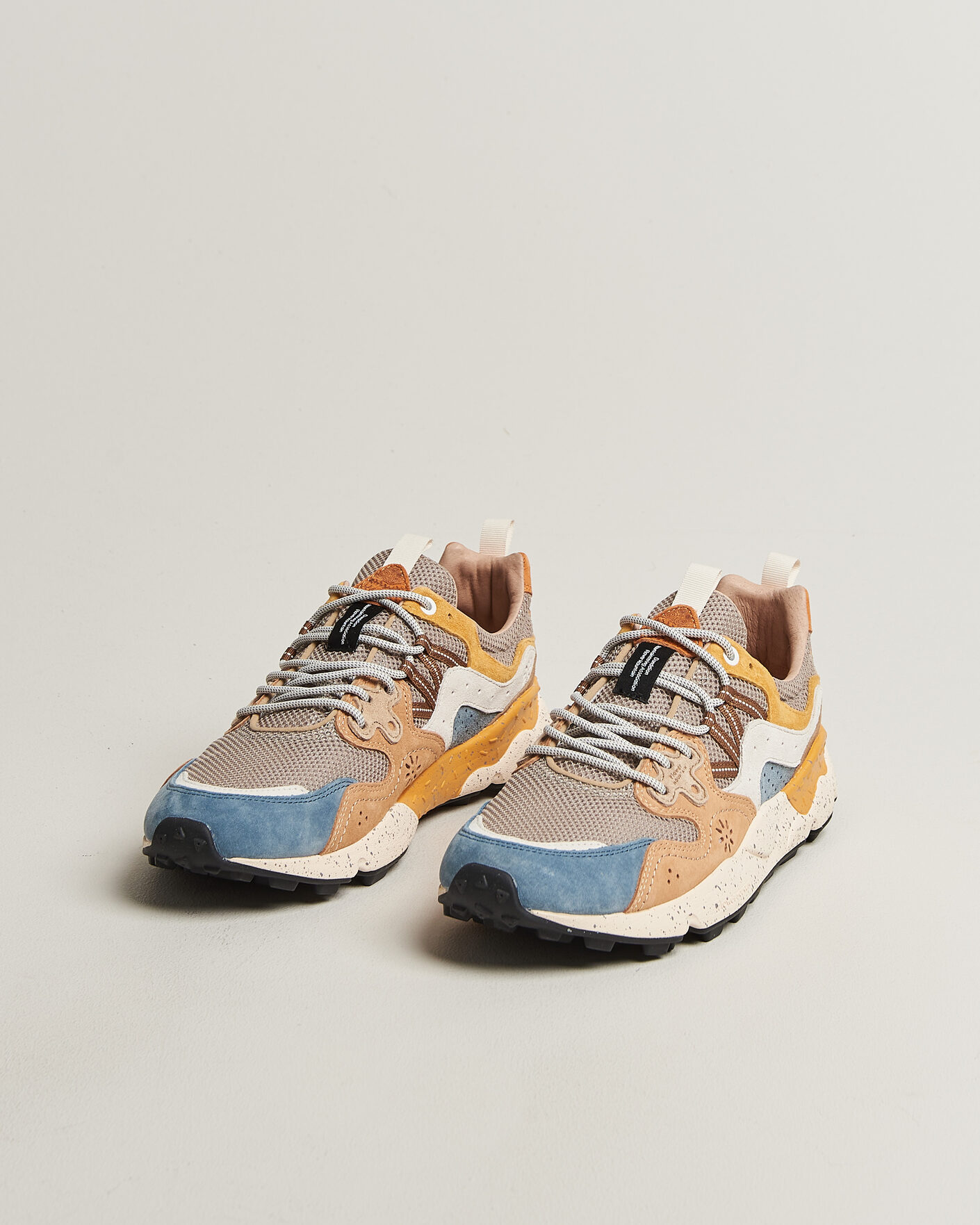 Uomini | Sneakers | Flower Mountain | Yamano 3 Suede/Nylon Mesh Sneaker Grey Multi