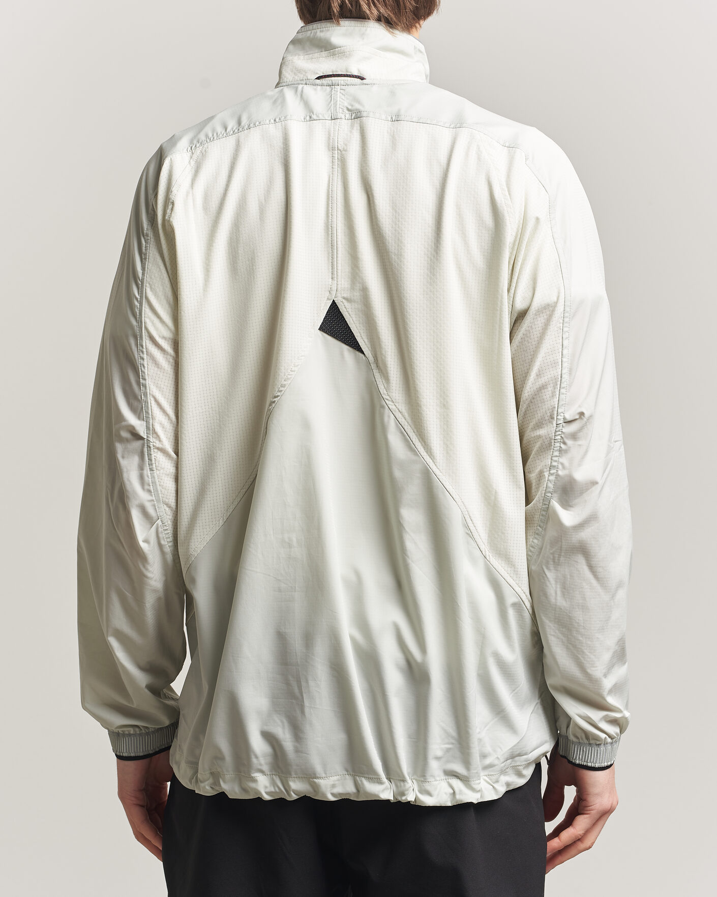 Uomini | Giacche | Klättermusen | Vingner Anorak Mercury Blue/Cristal Gree