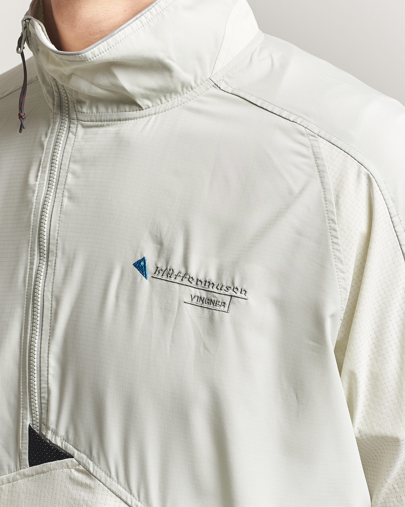 Uomini | Giacche | Klättermusen | Vingner Anorak Mercury Blue/Cristal Gree