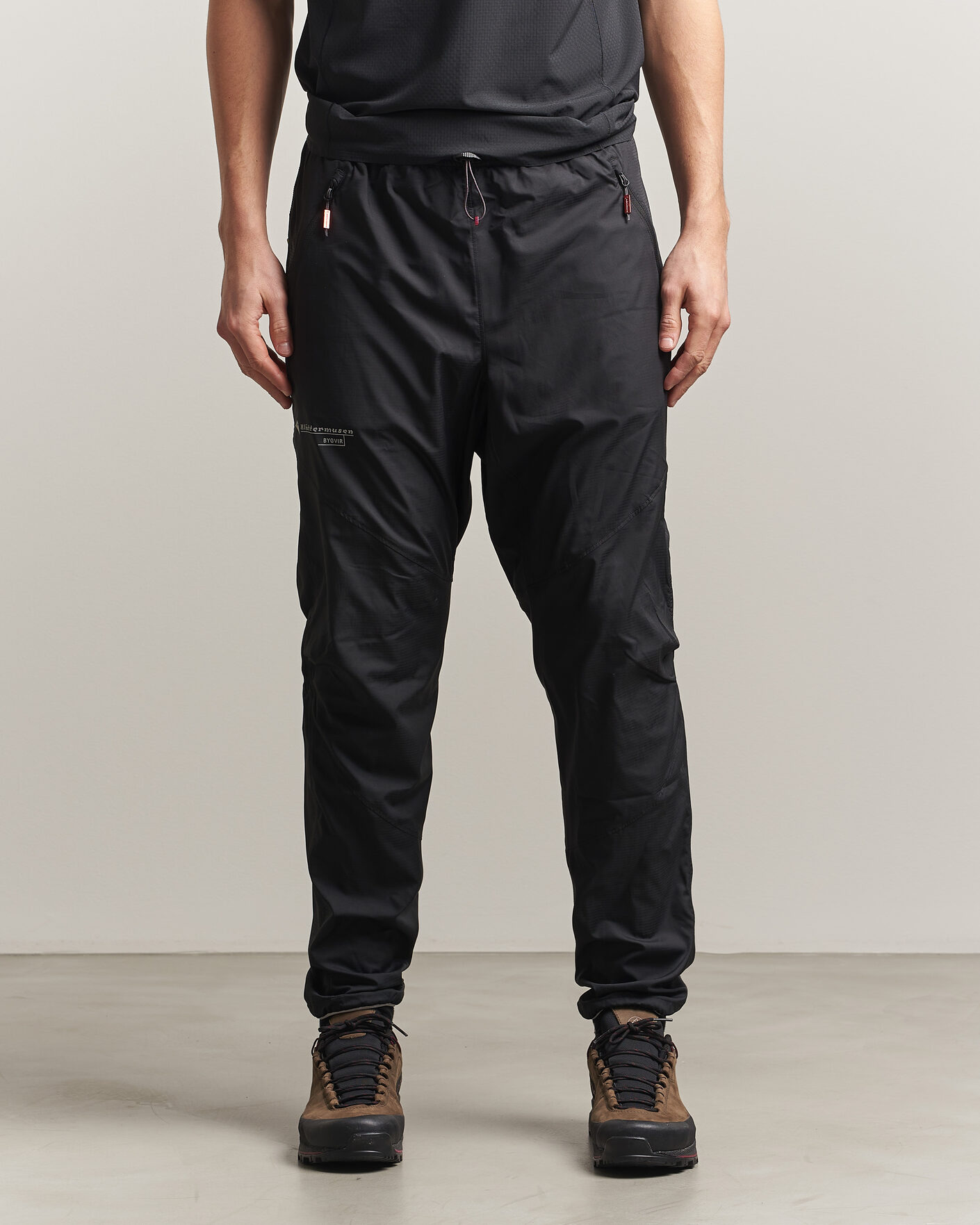 Uomini | Pantaloni | Klättermusen | Bygvir Ultralight Pants Black