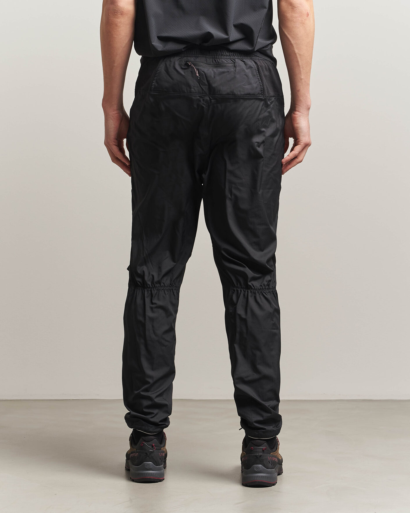 Uomini | Pantaloni | Klättermusen | Bygvir Ultralight Pants Black