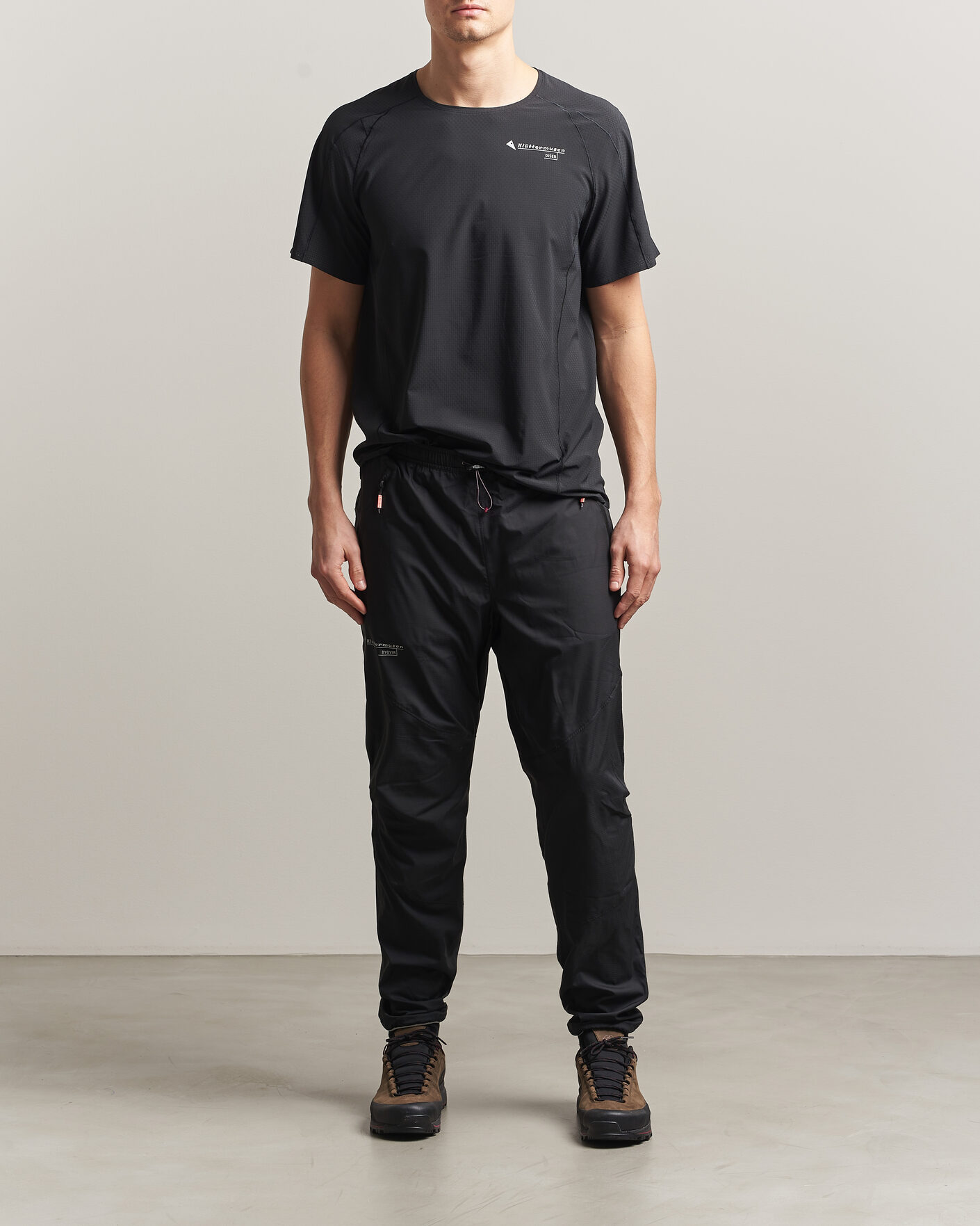 Uomini | T-shirt | Klättermusen | Diser Lightweight T-Shirt Black