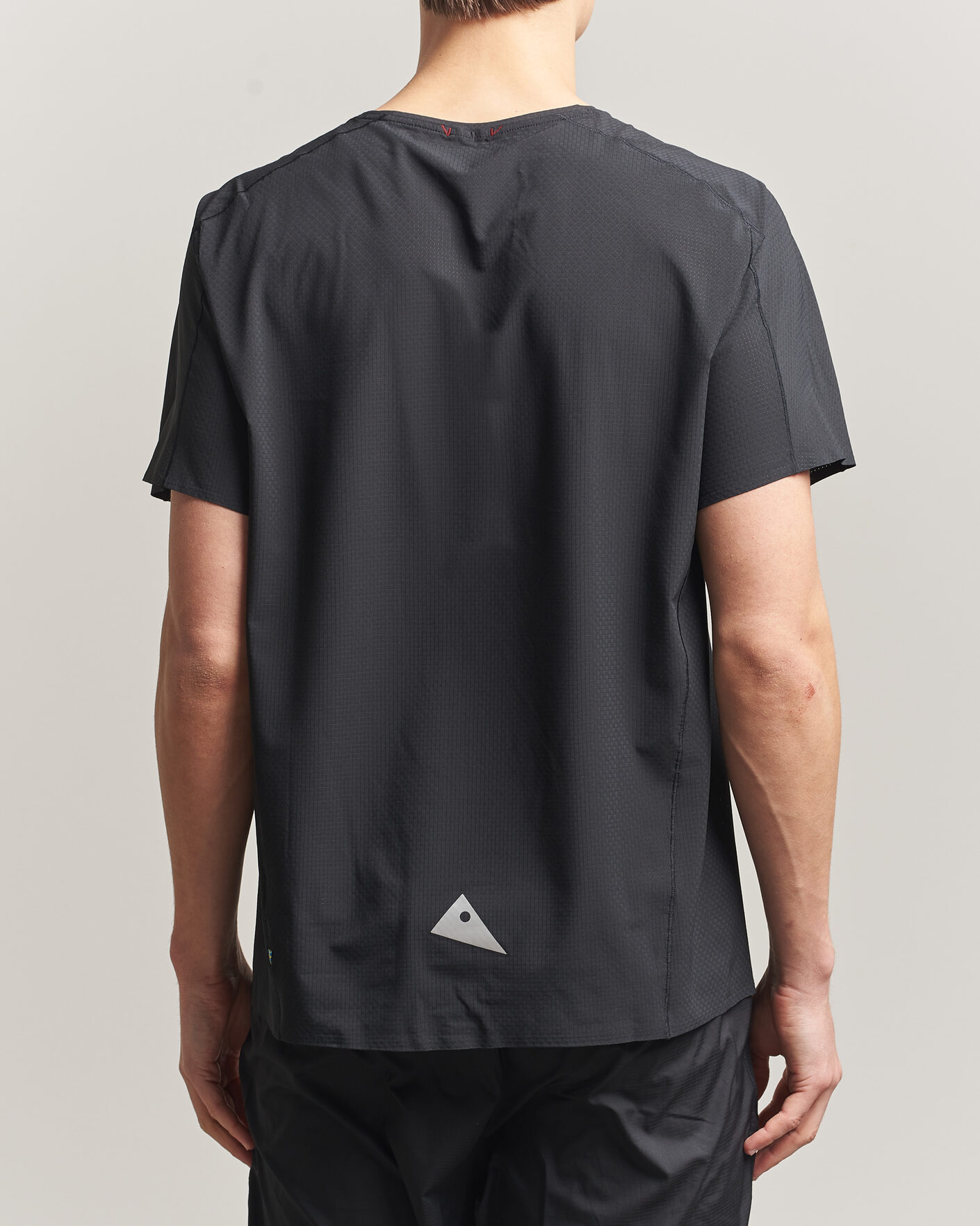 Uomini | T-shirt | Klättermusen | Diser Lightweight T-Shirt Black