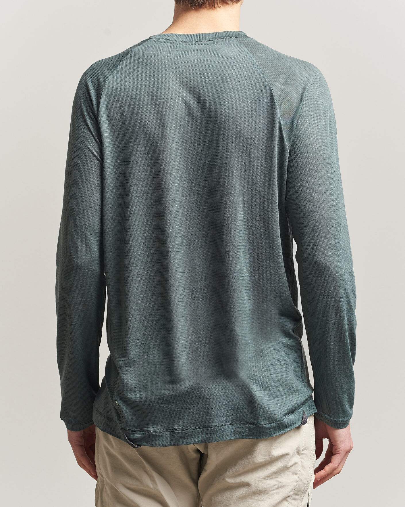 Uomini | T-shirt | Klättermusen | Groa Lightweight Tencel Long Sleeve T-Shirt Teal Grey