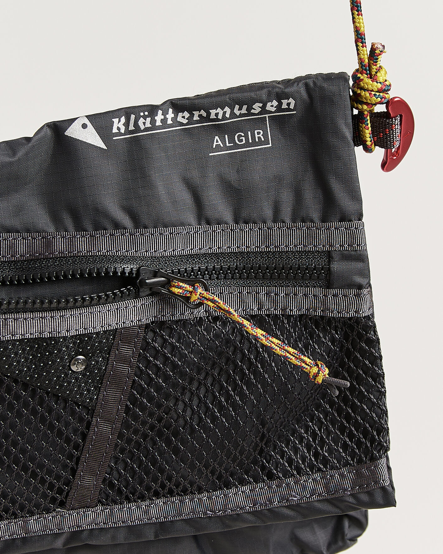 Uomini | Borse | Klättermusen | Algir Foldover Bag Raven