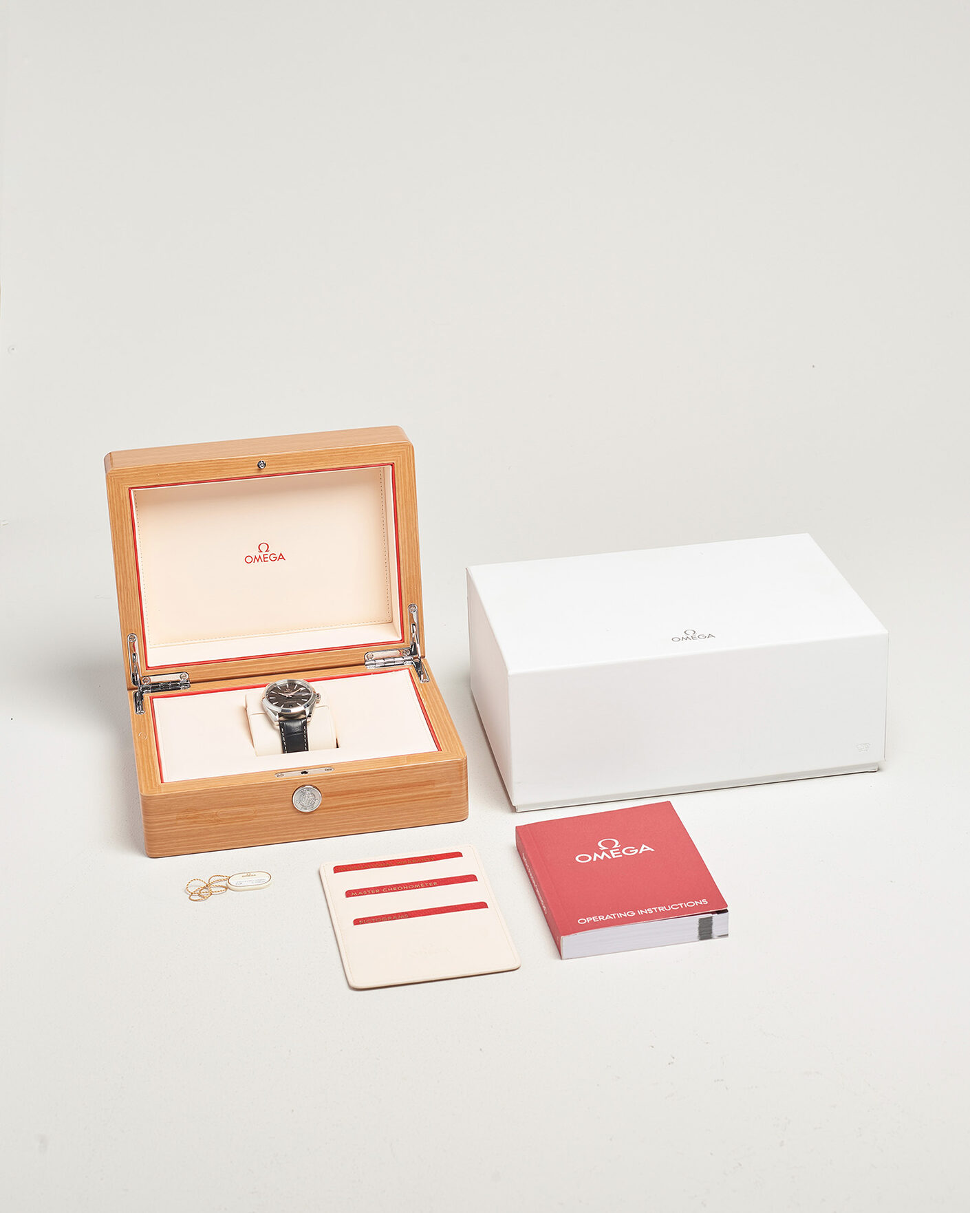 Uomini | Pre-Owned & Vintage Watches | Omega Pre-Owned | Aqua Terra 38 