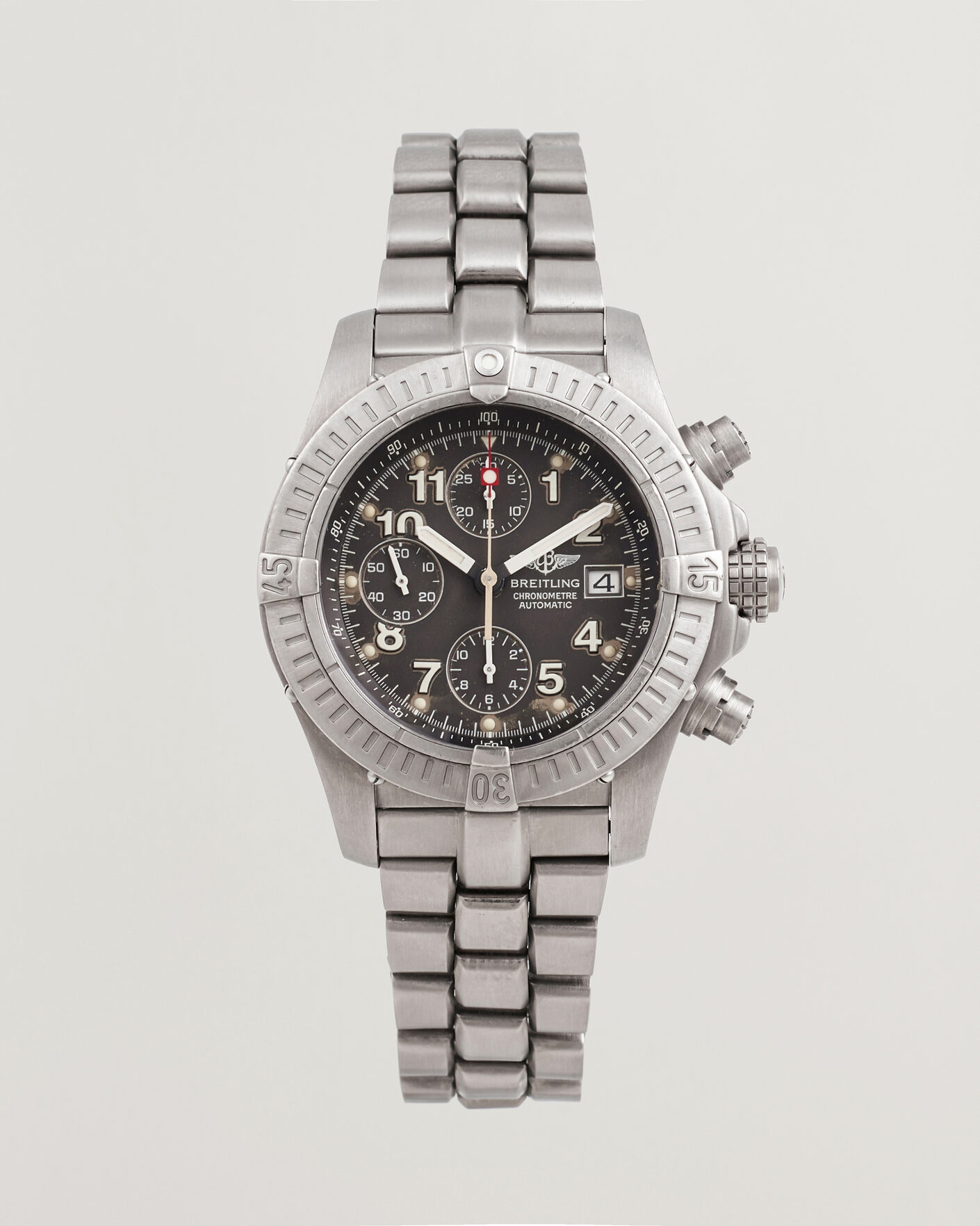 Uomini | Pre-Owned & Vintage Watches | Breitling Pre-Owned | Avenger Titanium Chrono 