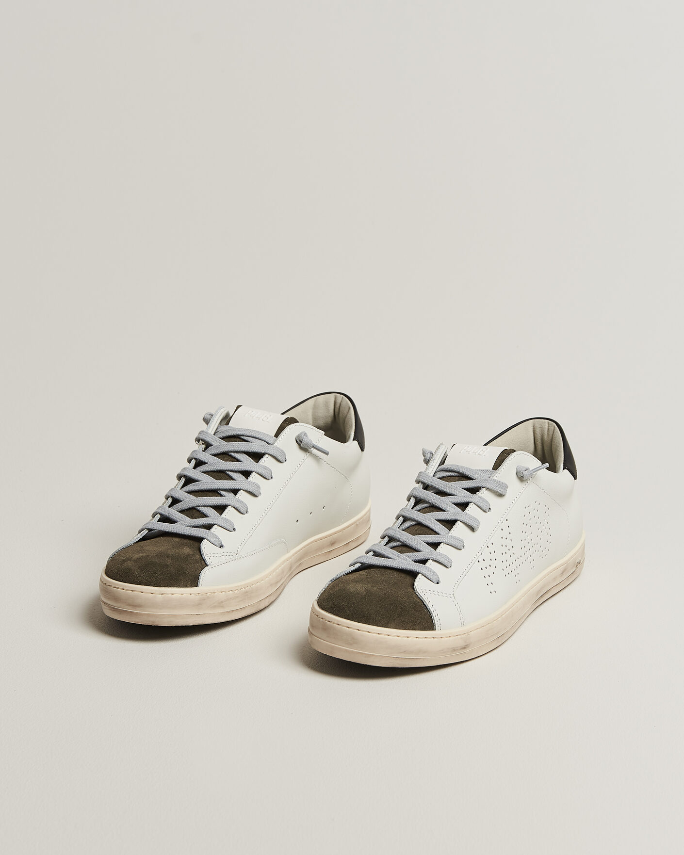 Uomini | Sneakers | P448 | John Leather Sneaker White/Olive