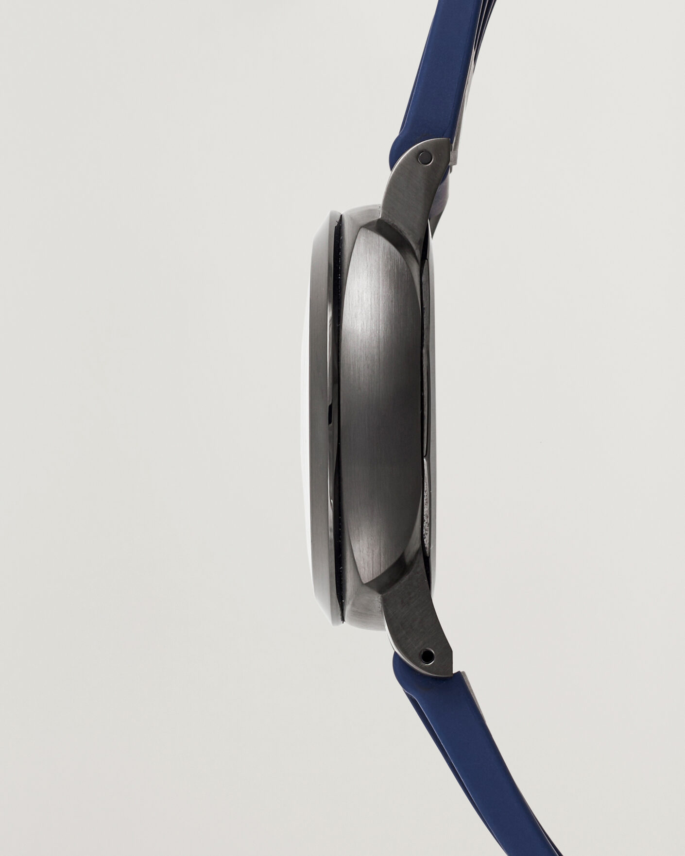 Uomini | Pre-Owned & Vintage Watches | Panerai Pre-Owned | Luna Rossa 40 