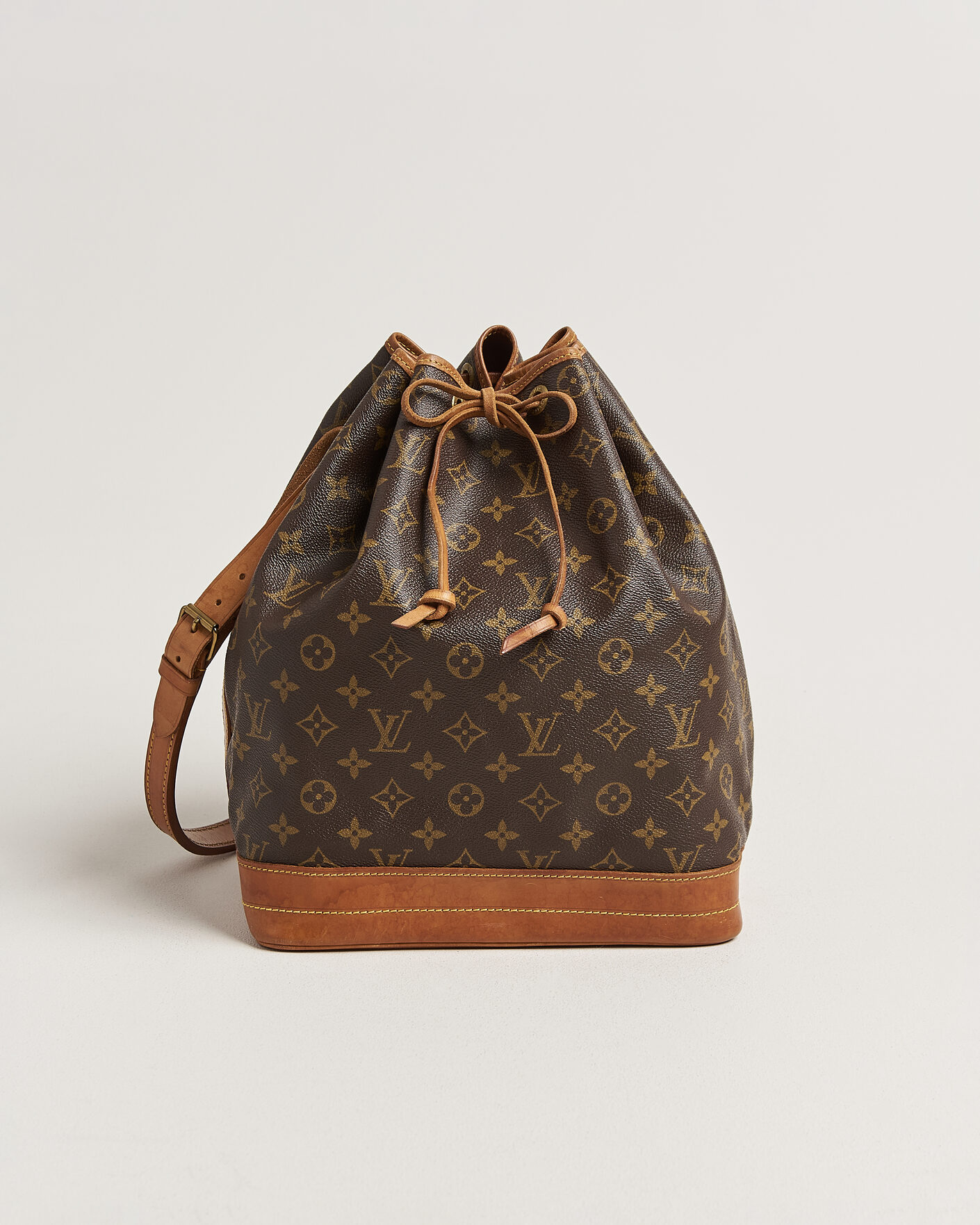 Uomini | Pre-Owned & Vintage Bags | Louis Vuitton Pre-Owned | Noé Monogram