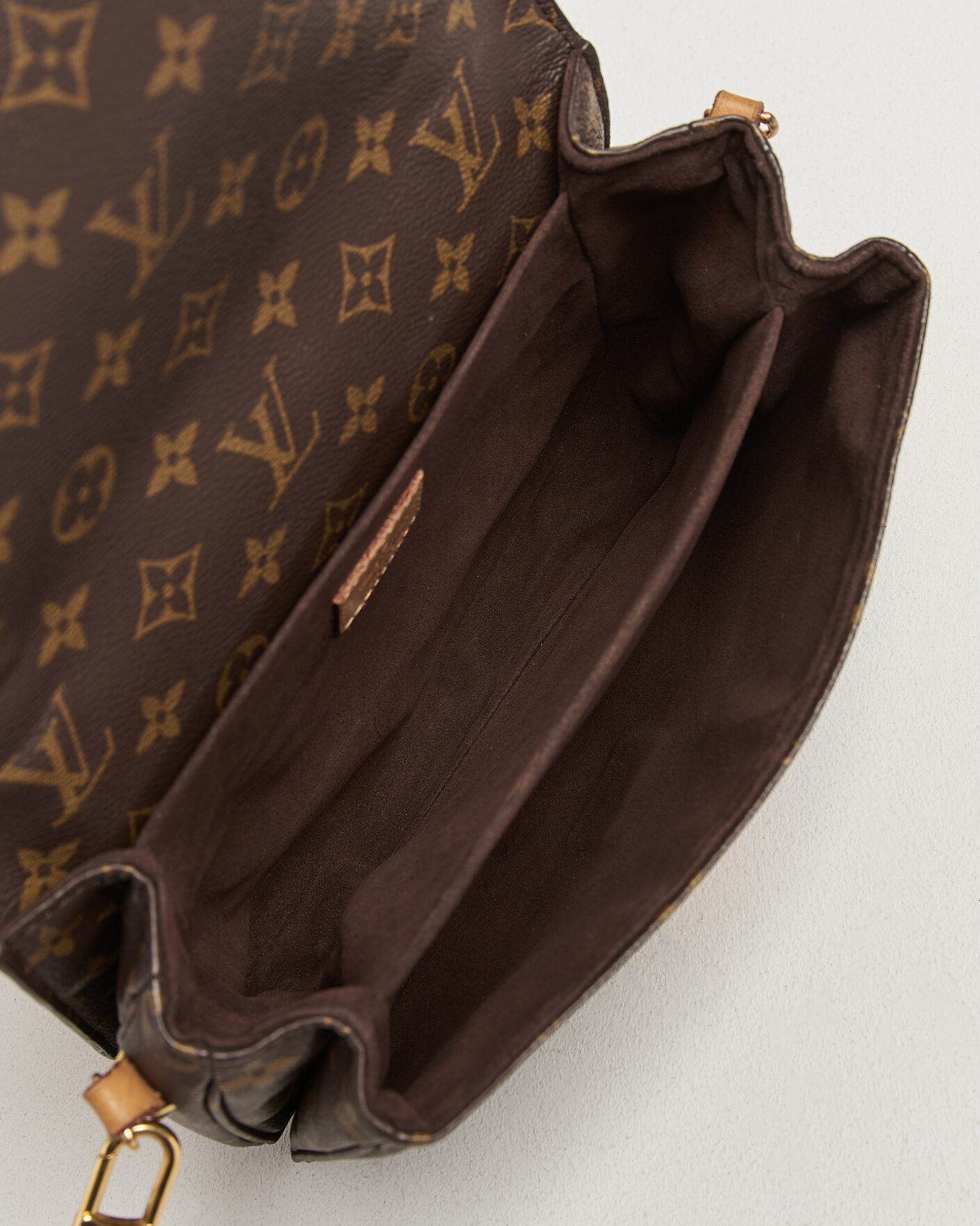 Uomini | Pre-Owned & Vintage Bags | Louis Vuitton Pre-Owned | Pochette Métis Monogram