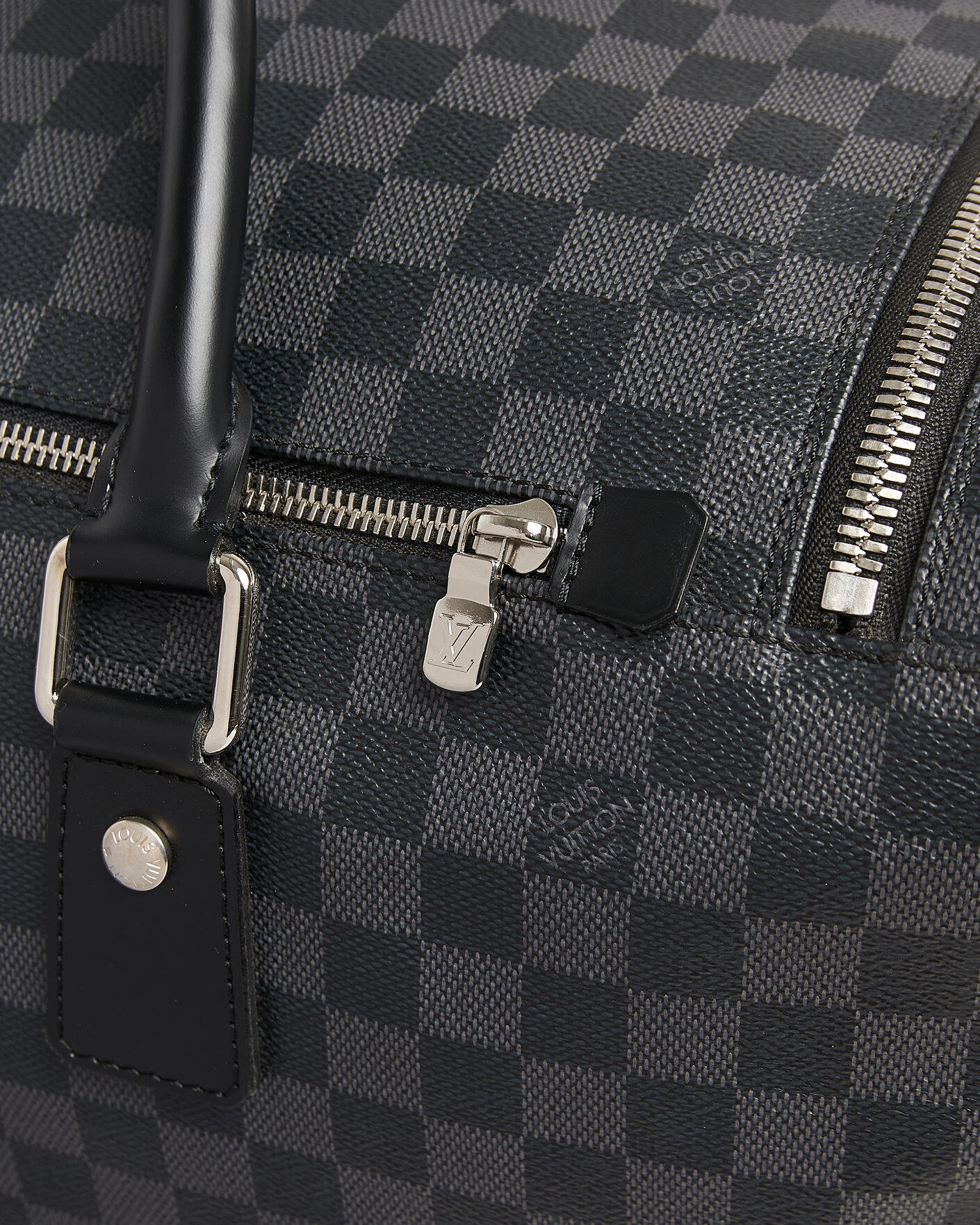 Uomini | Pre-Owned & Vintage Bags | Louis Vuitton Pre-Owned | Roadster 50 Damier Graphite