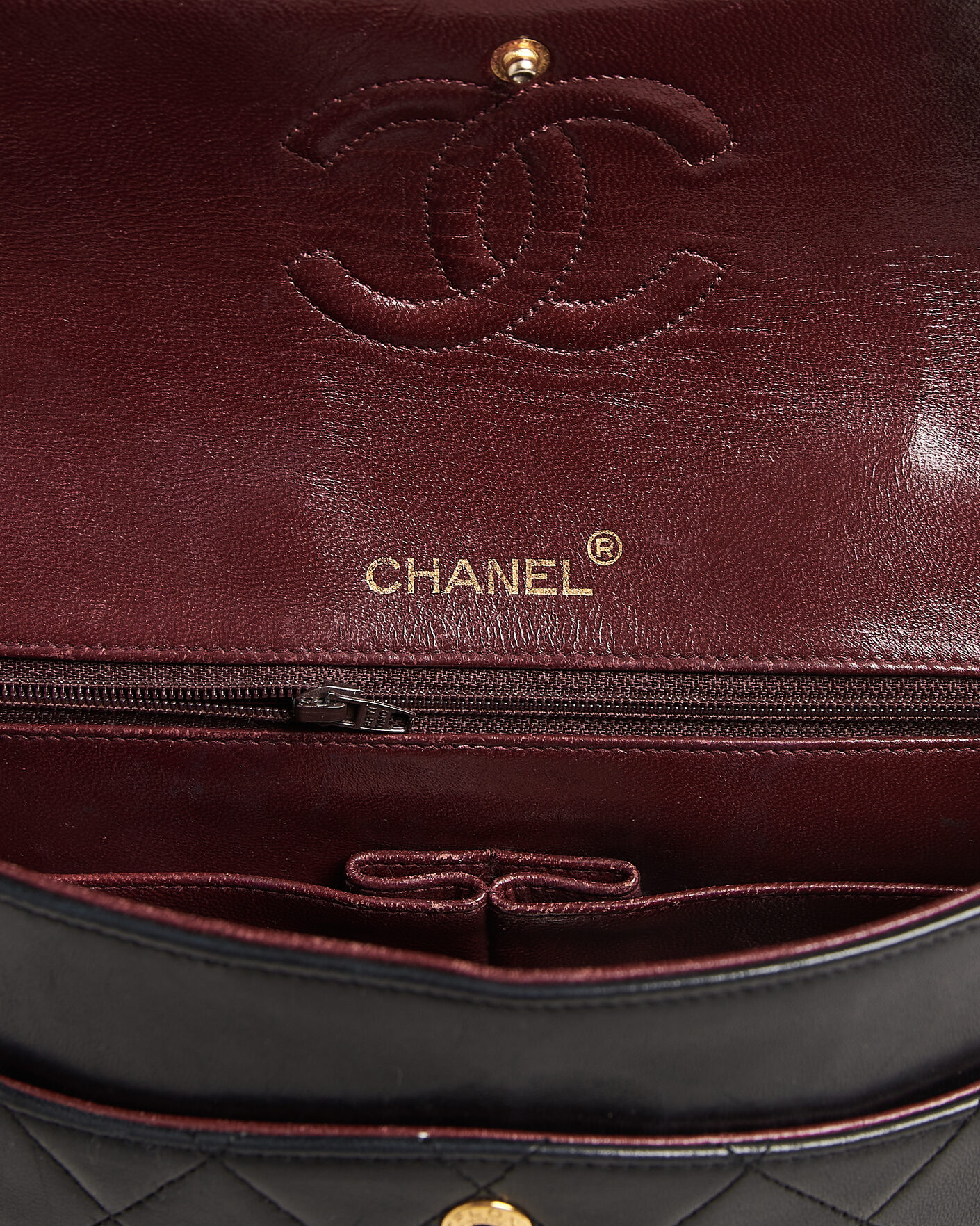 Uomini | Pre-Owned & Vintage Bags | Chanel Pre-Owned | Classic Medium Square Double Flap Bag Lambskin Black