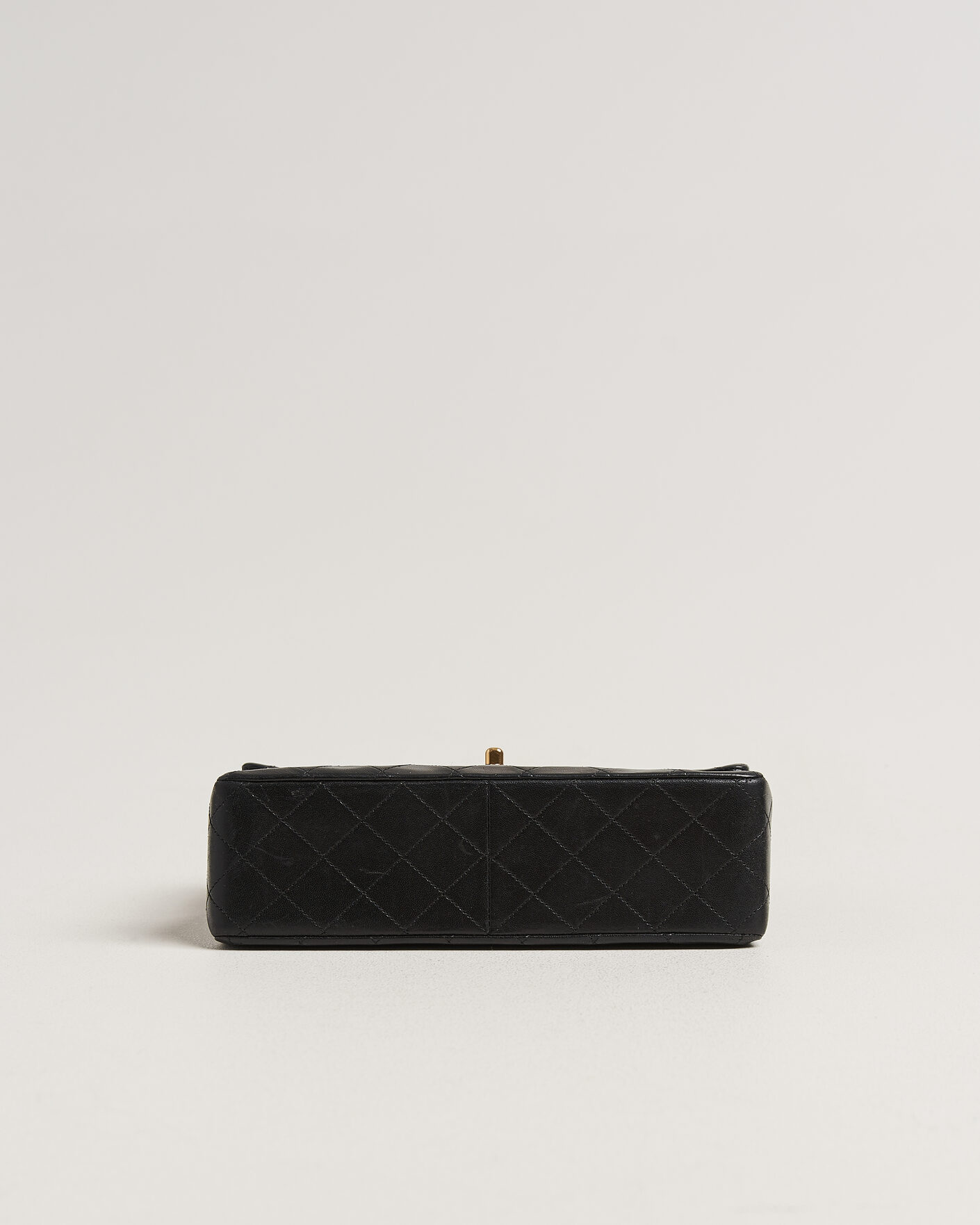 Uomini | Pre-Owned & Vintage Bags | Chanel Pre-Owned | Classic Medium Square Double Flap Bag Lambskin Black