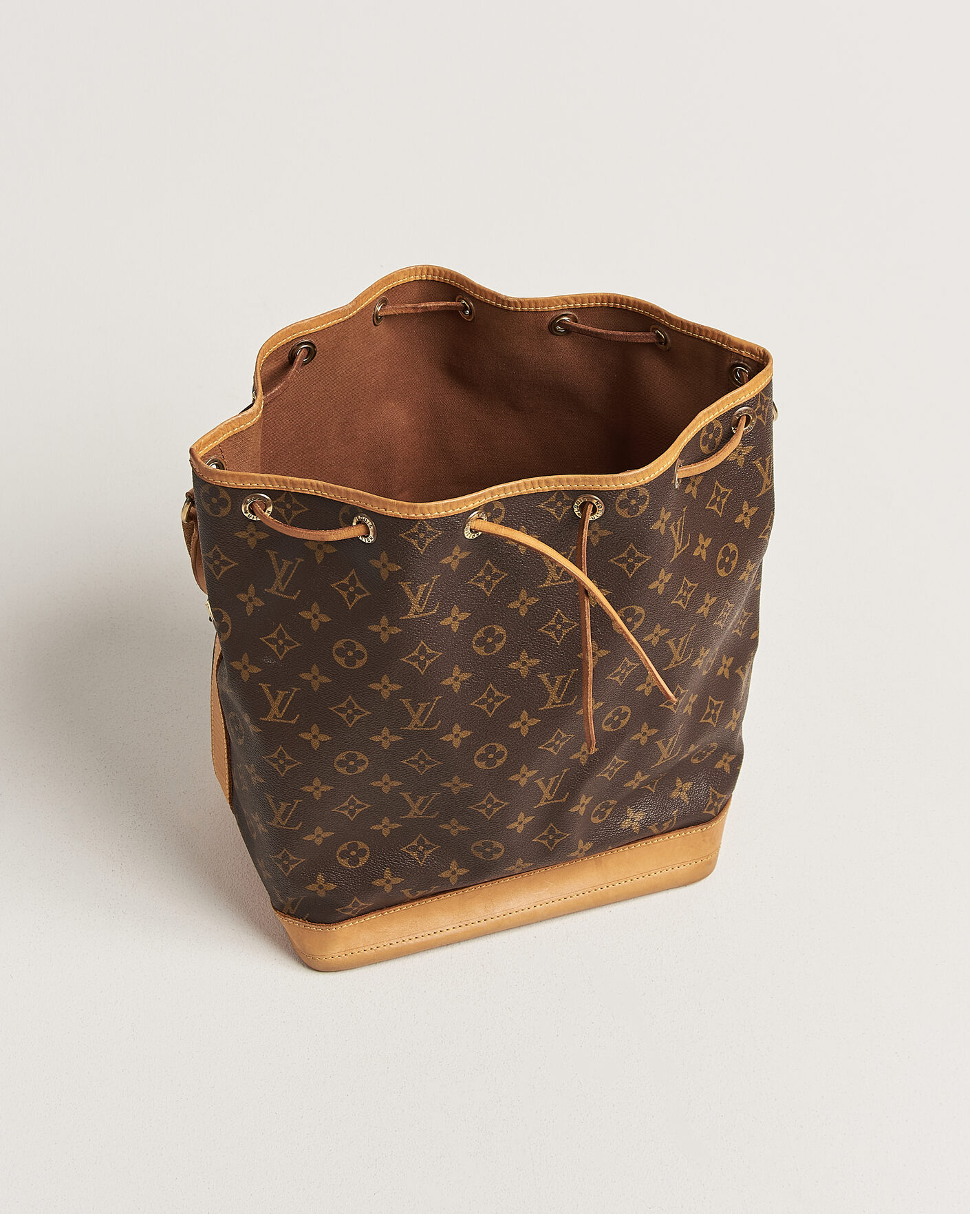Uomini | Pre-Owned & Vintage Bags | Louis Vuitton Pre-Owned | Noé Monogram