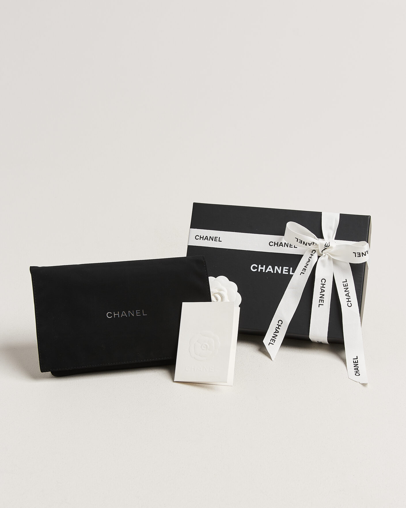 Uomini | Pre-Owned & Vintage Bags | Chanel Pre-Owned | Wallet On Chain Caviar Leather Black