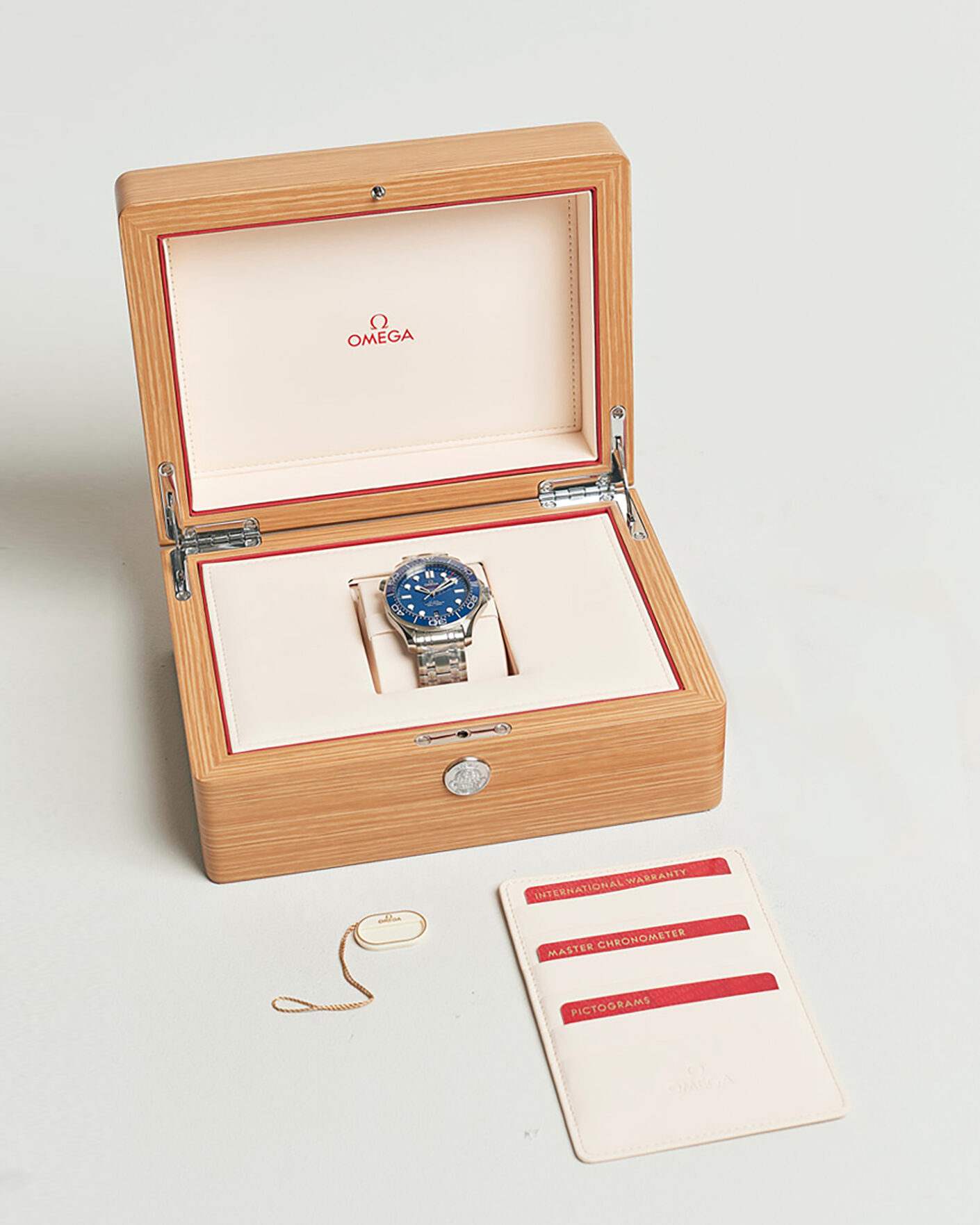 Uomini | Pre-Owned & Vintage Watches | Omega Pre-Owned | Seamaster 300M SMP 