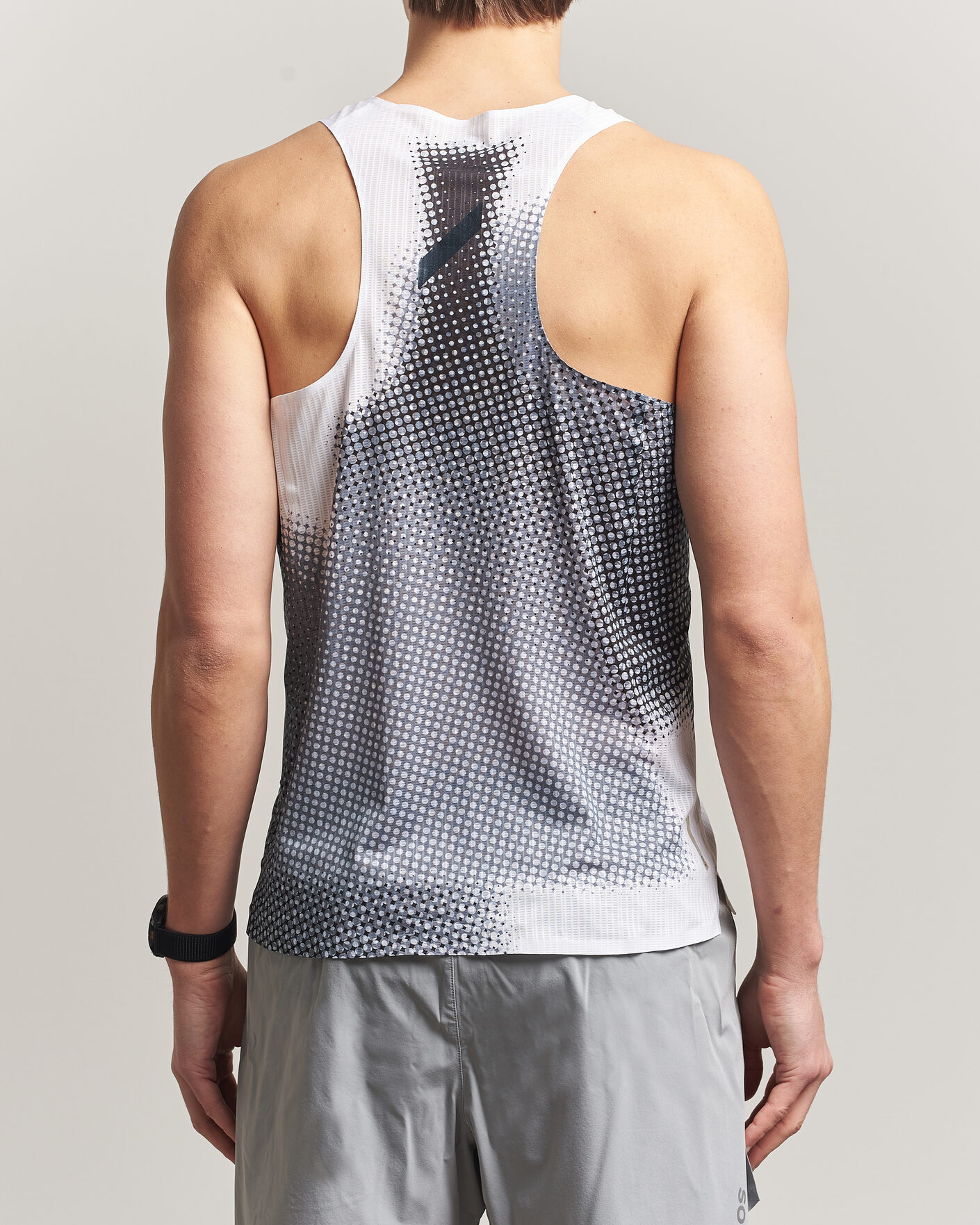 Uomini | T-shirt | SOAR Running | Race Vest Black/White