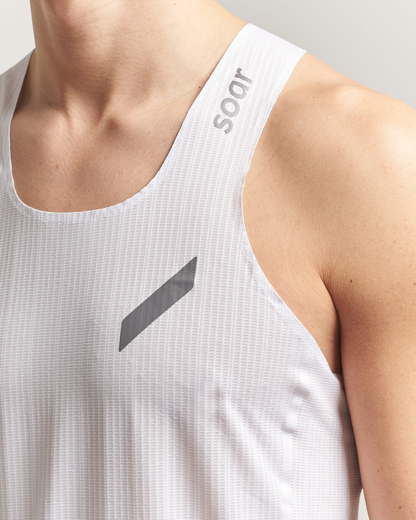 Uomini | T-shirt | SOAR Running | Race Vest White