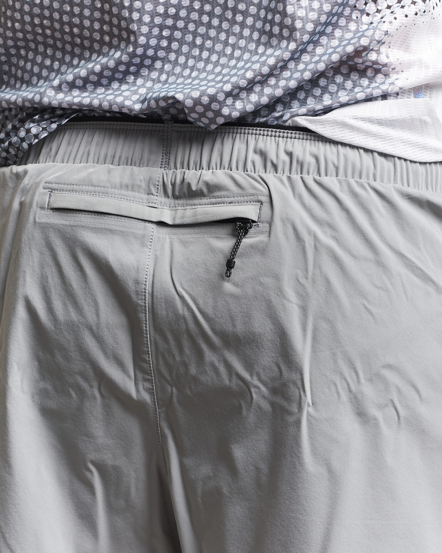 Uomini | Pantaloncini | SOAR Running | Run Short Silver Grey