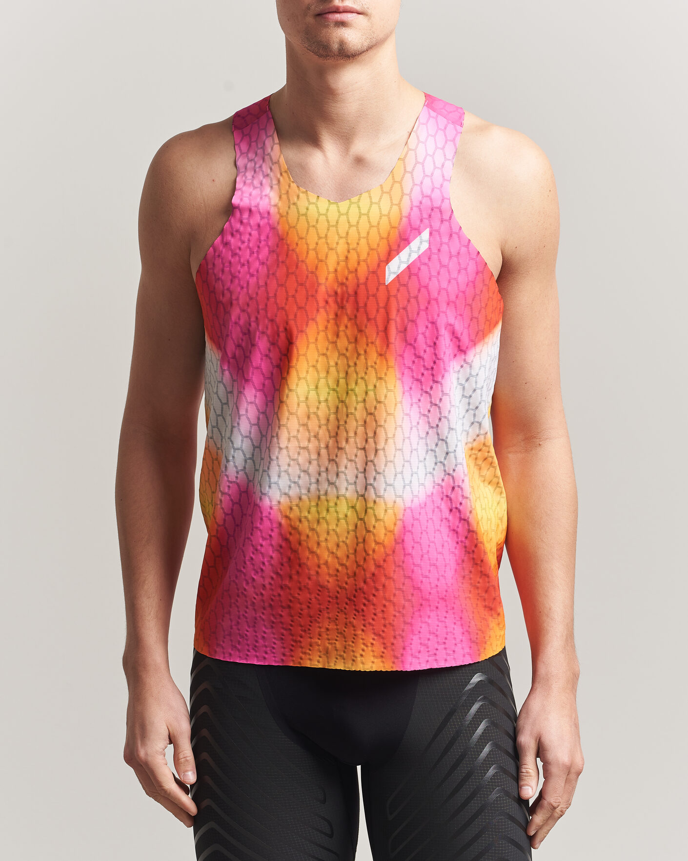 Uomini | T-shirt | SOAR Running | Graphene Race Vest Red/Orange