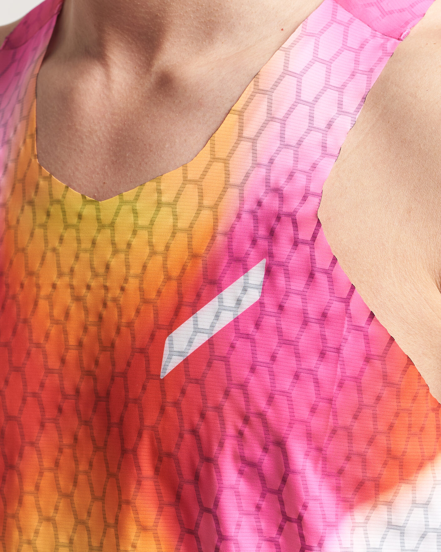 Uomini | T-shirt | SOAR Running | Graphene Race Vest Red/Orange