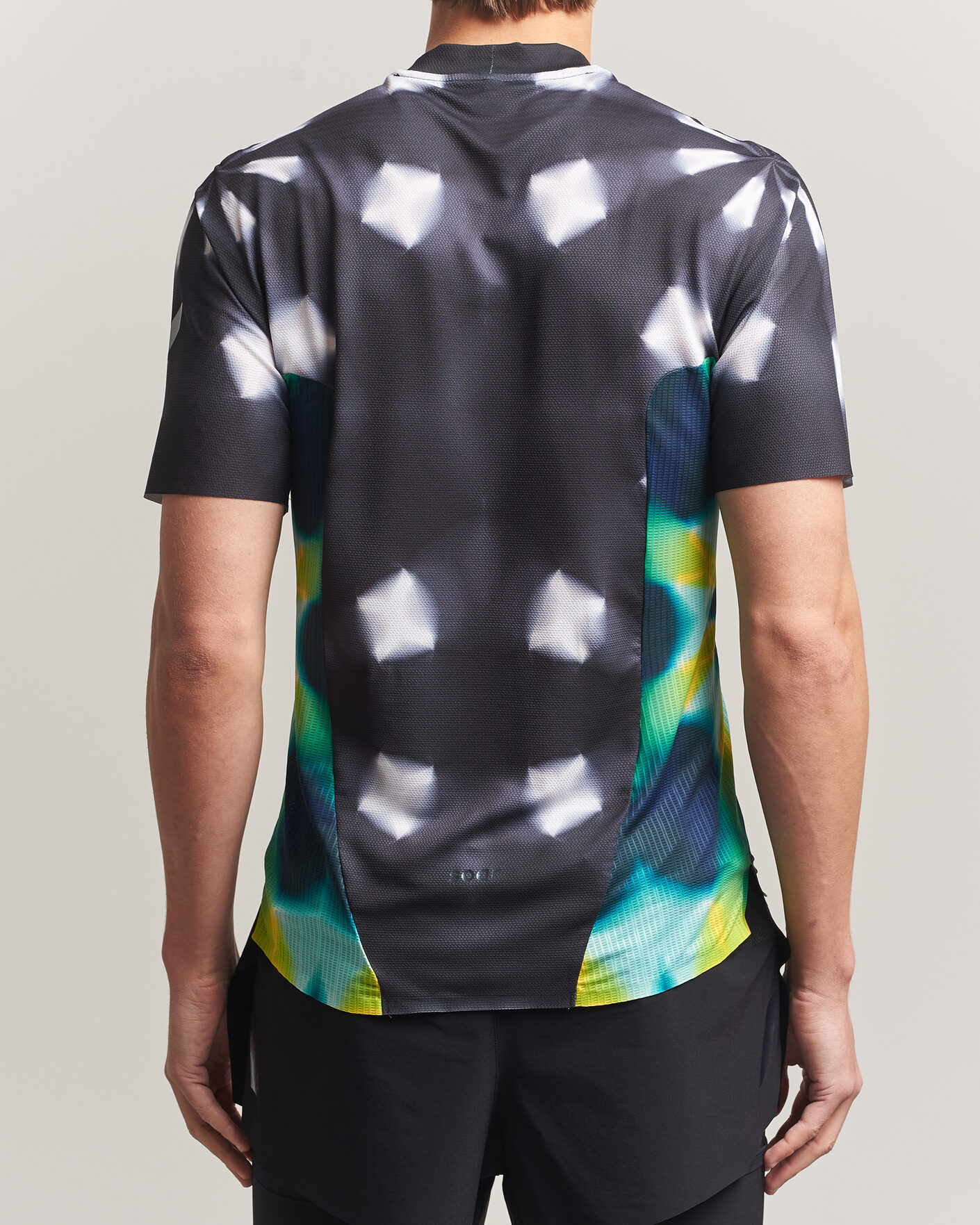 Uomini | T-shirt | SOAR Running | Trail Race Top Black/Fade Grey