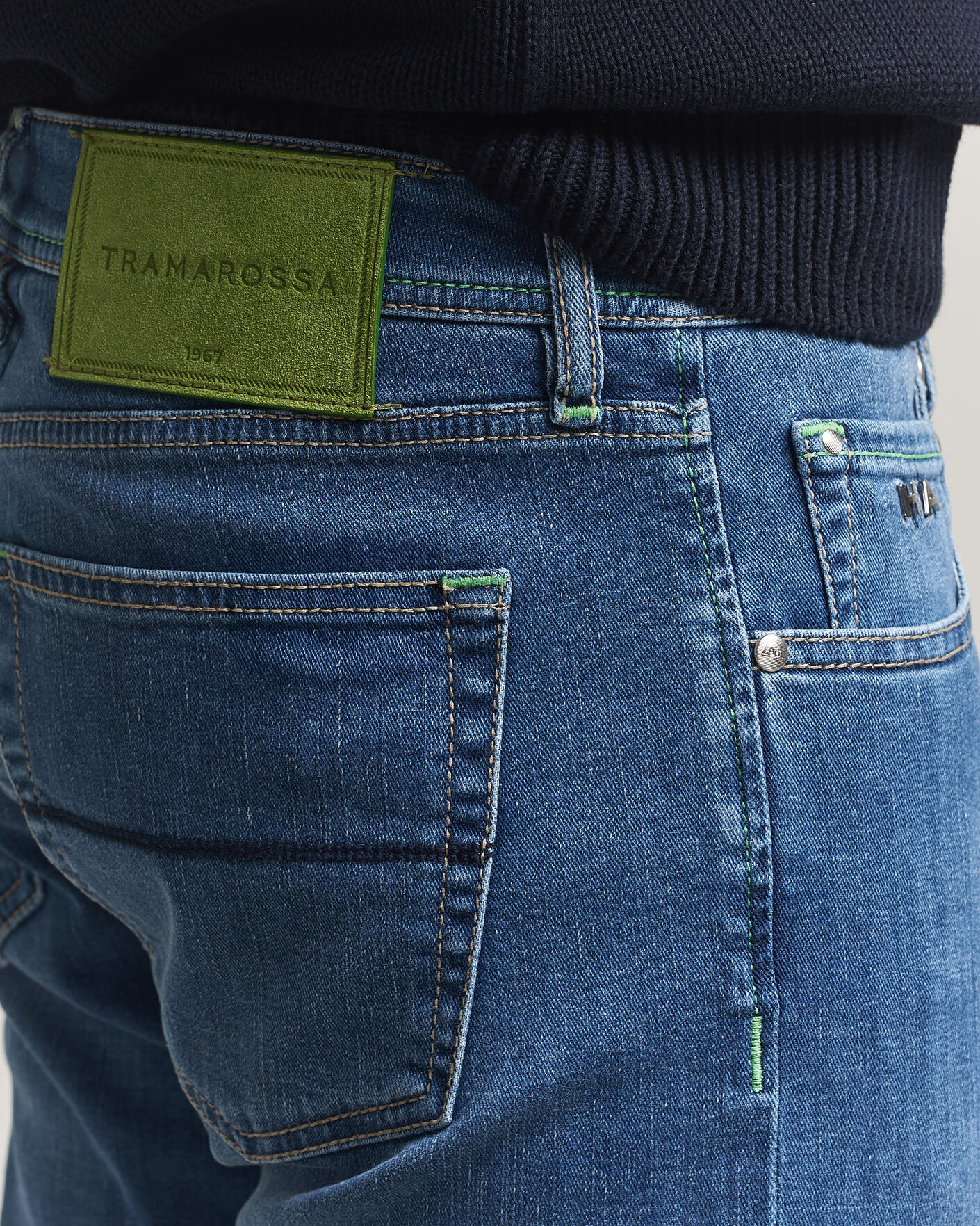 Uomini | Jeans | Tramarossa | Michelangelo Contrast Seam Stretch Jeans Mid Blue