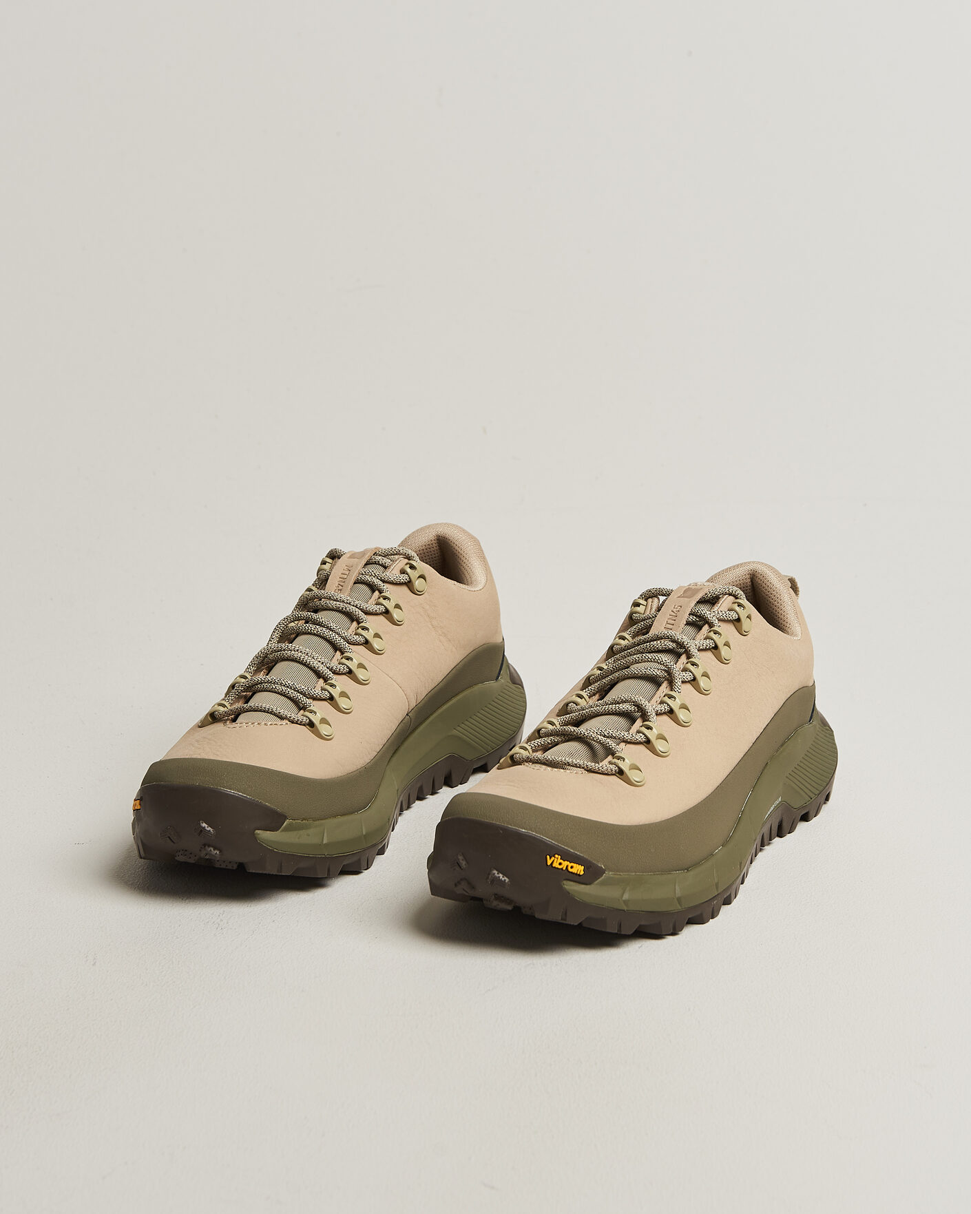 Uomini | Scarpe da trekking | Danner | MTN45 Nubuck Trail Shoe Beige/Green