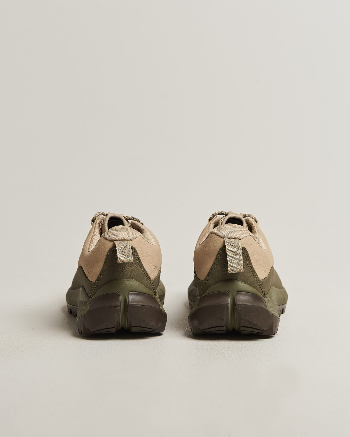 Uomini | Scarpe da trekking | Danner | MTN45 Nubuck Trail Shoe Beige/Green