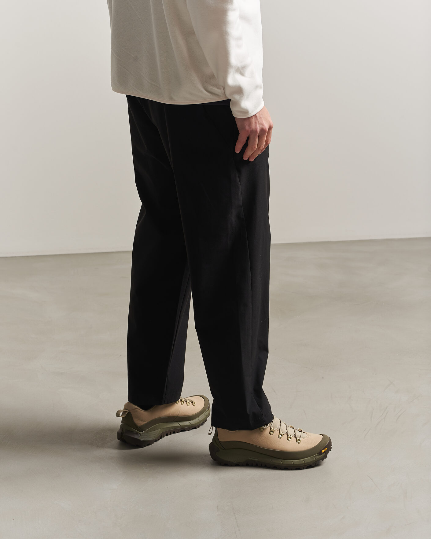 Uomini | Scarpe da trekking | Danner | MTN45 Nubuck Trail Shoe Beige/Green