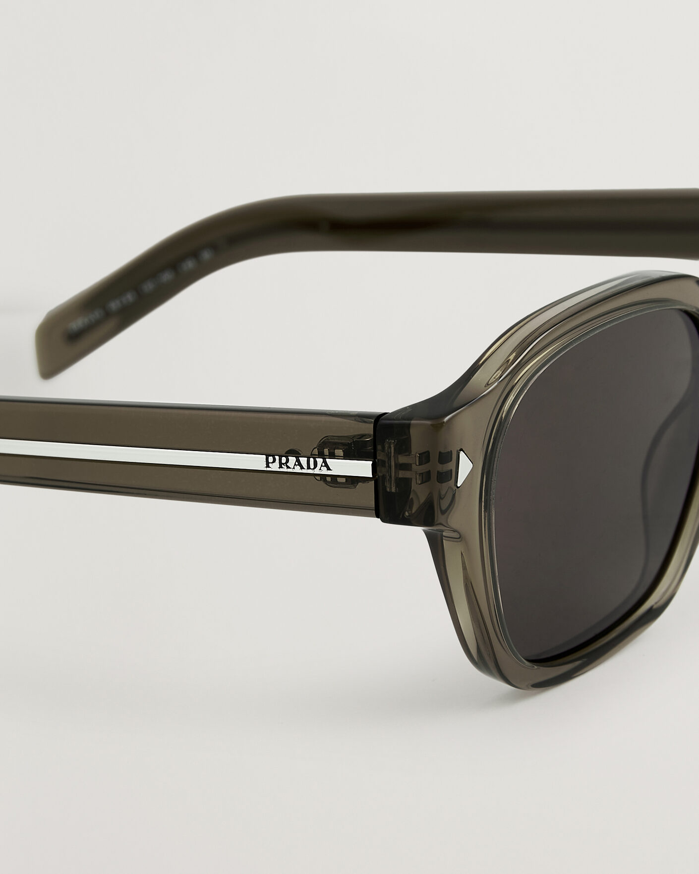 Uomini | Occhiali da sole | Prada Eyewear | 0PR A16S Sunglasses Transparent Terra