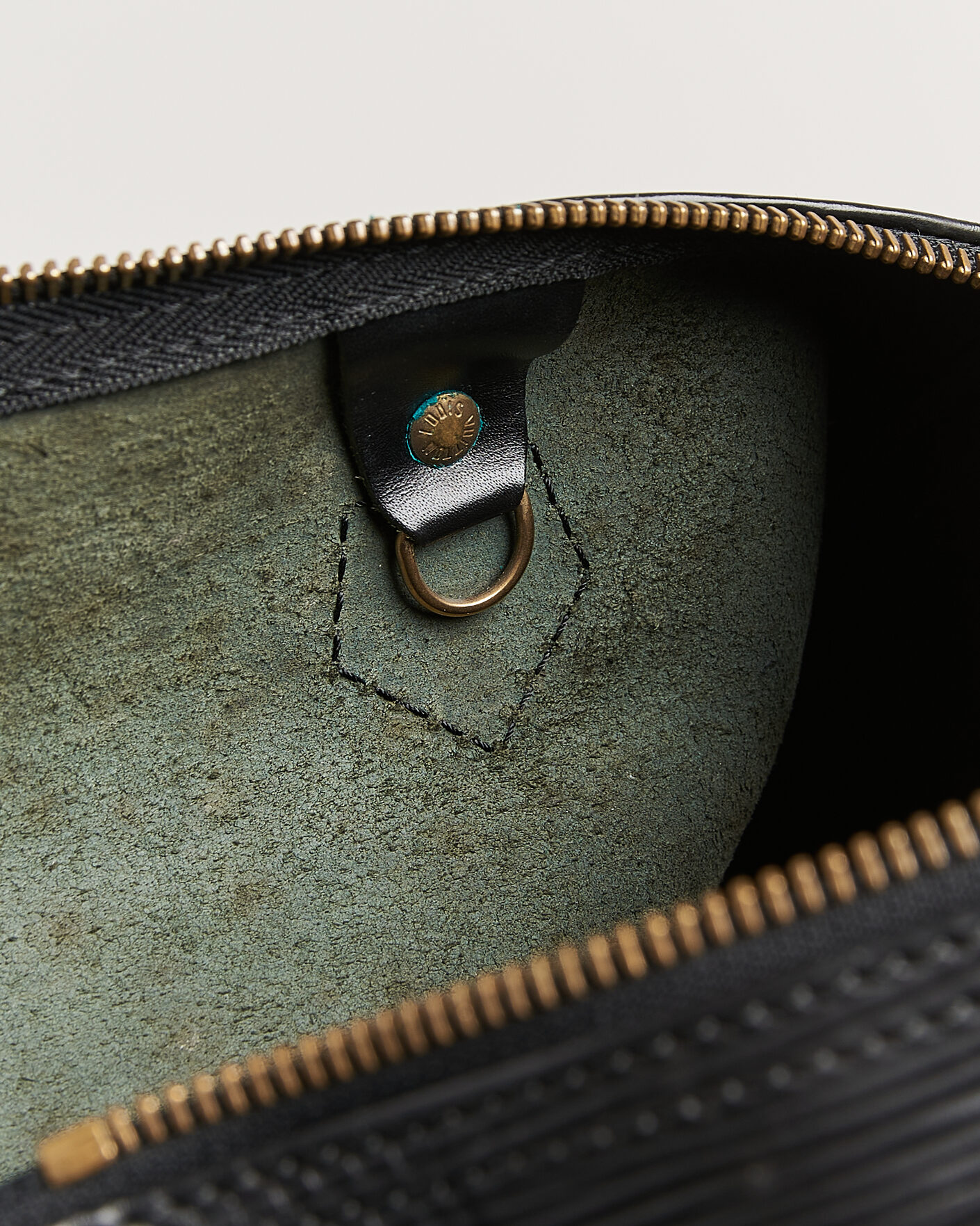 Uomini | Pre-Owned & Vintage Bags | Louis Vuitton Pre-Owned | Speedy 25 Epi Leather Black