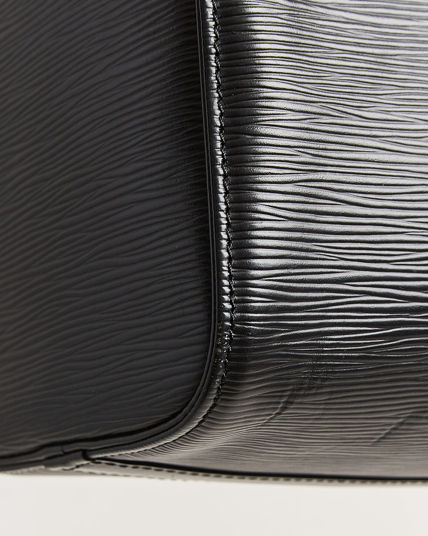 Uomini | Pre-Owned & Vintage Bags | Louis Vuitton Pre-Owned | Speedy 25 Epi Leather Black