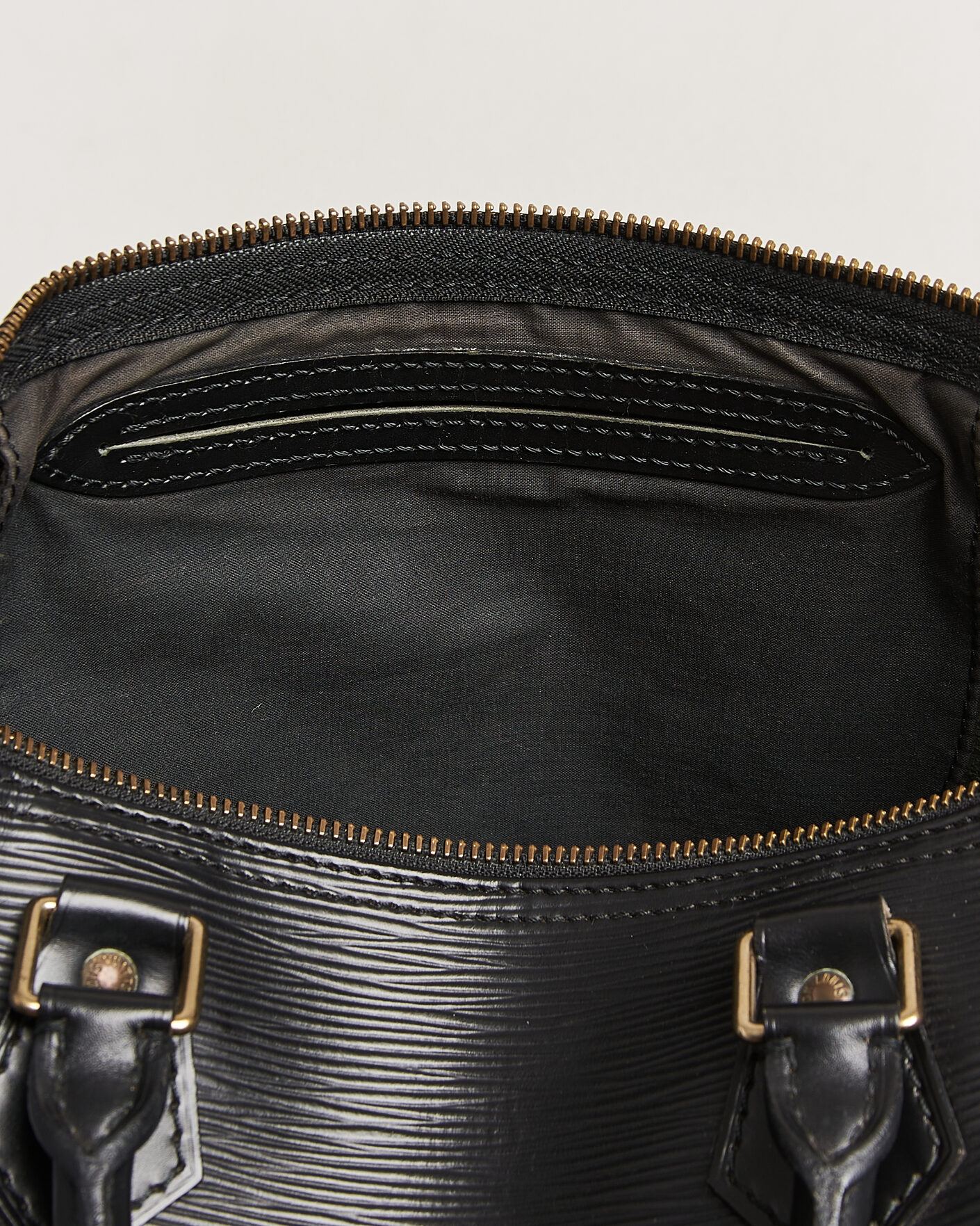 Uomini | Pre-Owned & Vintage Bags | Louis Vuitton Pre-Owned | Speedy 30 Epi Leather Black