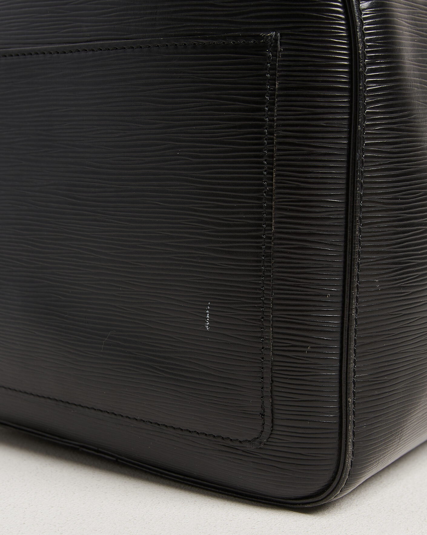 Uomini | Pre-Owned & Vintage Bags | Louis Vuitton Pre-Owned | Keepall 55 Epi Leather Black