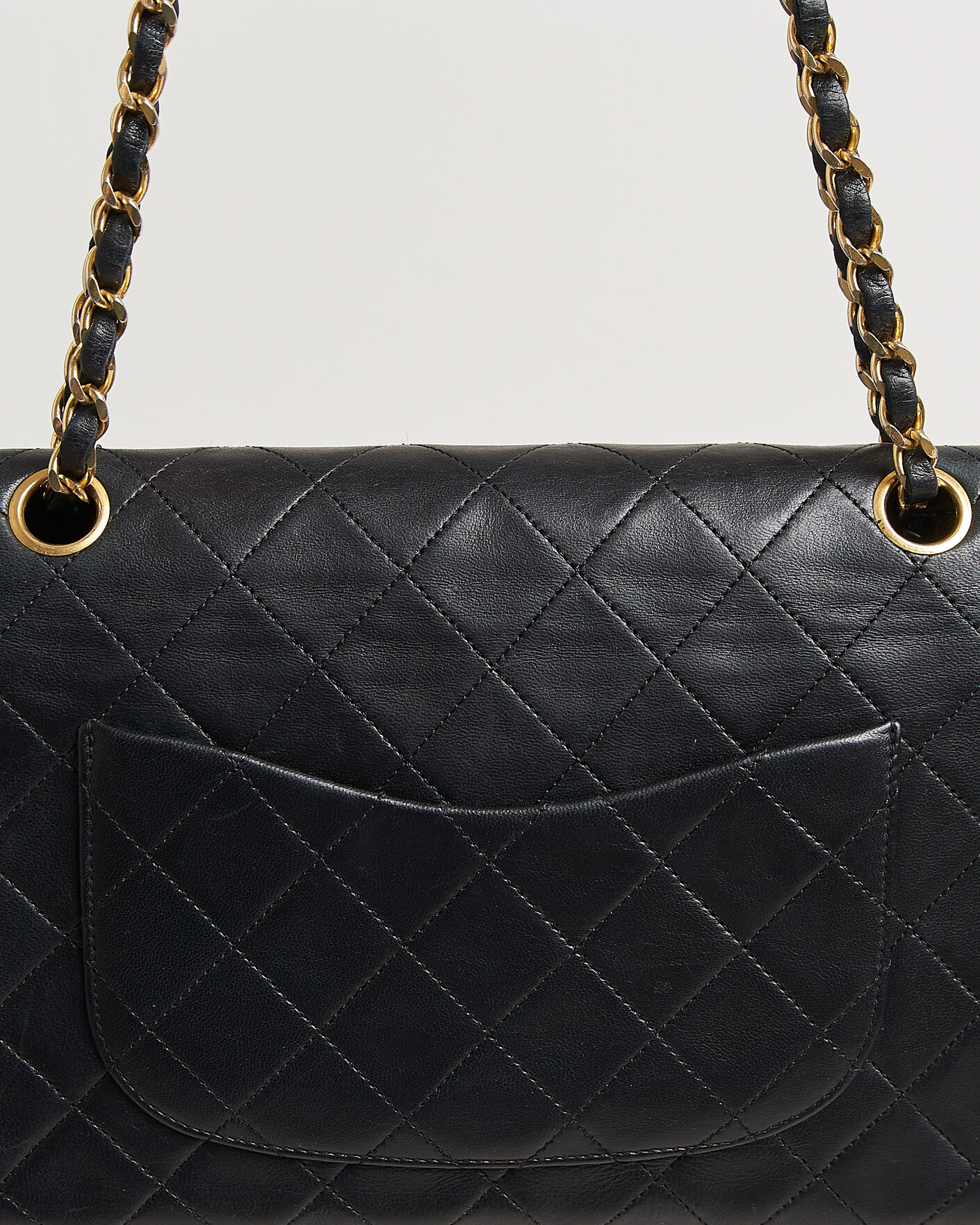 Uomini | Pre-Owned & Vintage Bags | Chanel Pre-Owned | Classic Medium Double Flap Bag Lambskin Black