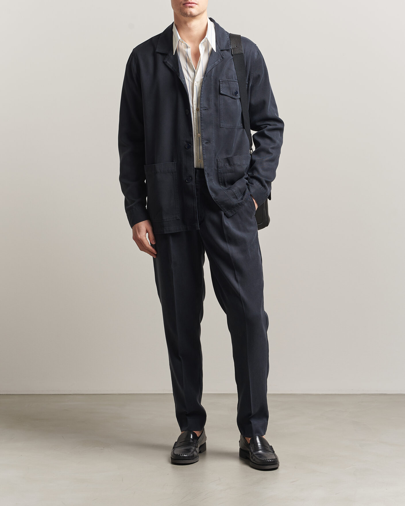 Uomini | Camicie | A Day's March | Banagher Lyocell Overshirt Navy
