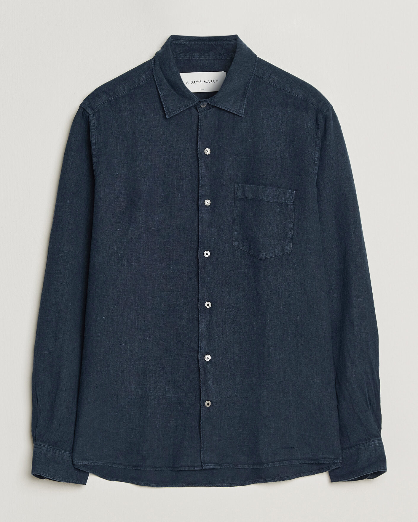 Uomini | Camicie | A Day's March | Daintree Linen Shirt Navy