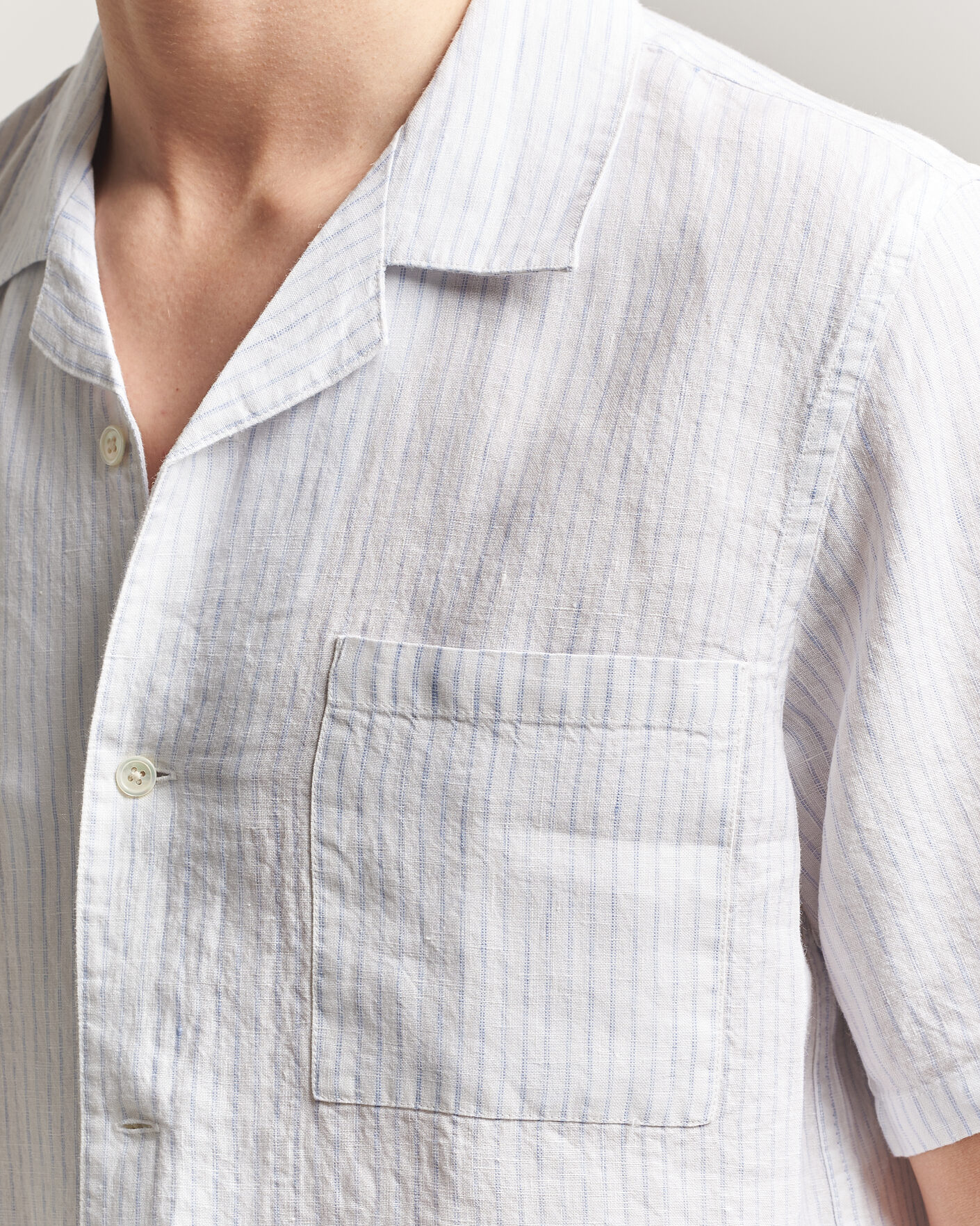 Uomini | Camicie | A Day's March | Yamu Striped Linen Short Sleeve Shirt White